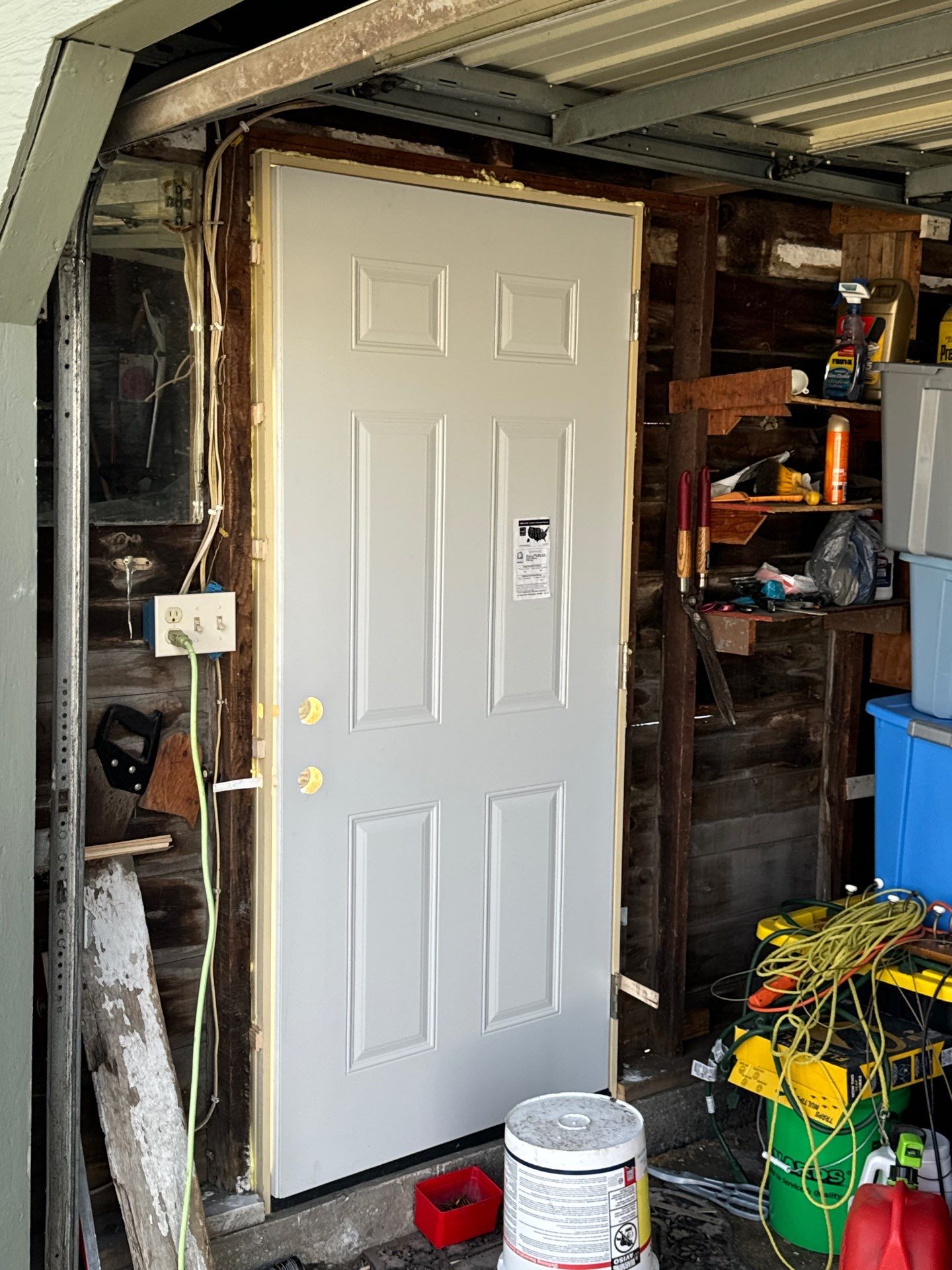 TAMMY'S DREAM HOME FIX UP!  by Gellings Roofing & Siding