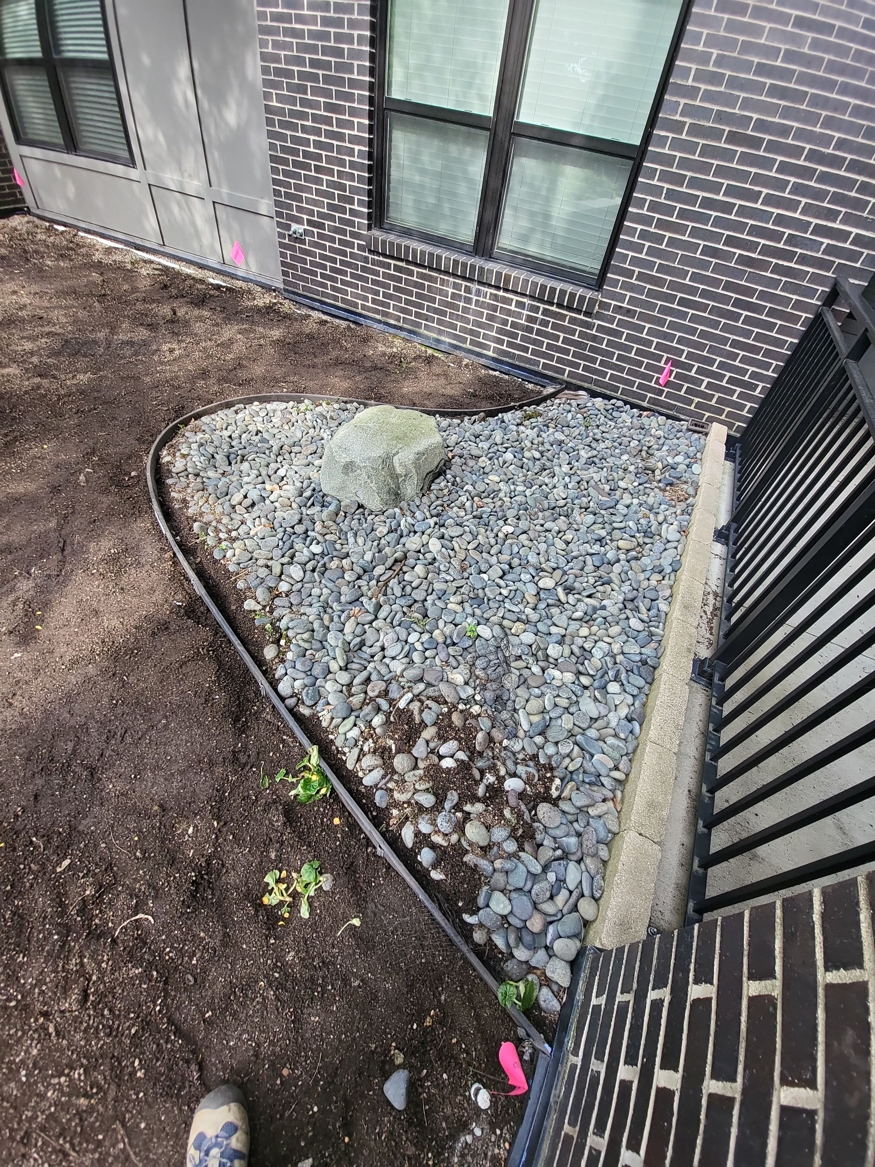 Above Garage Courtyard Synthetic Lawn @ The Broadview by Southwest Greens Midwest
