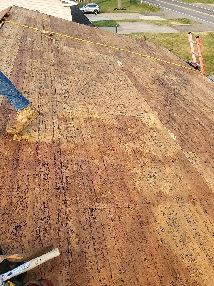 ATLAS PINNACLE COLOR: SUMMER STORM by Eagle Eye Roofing