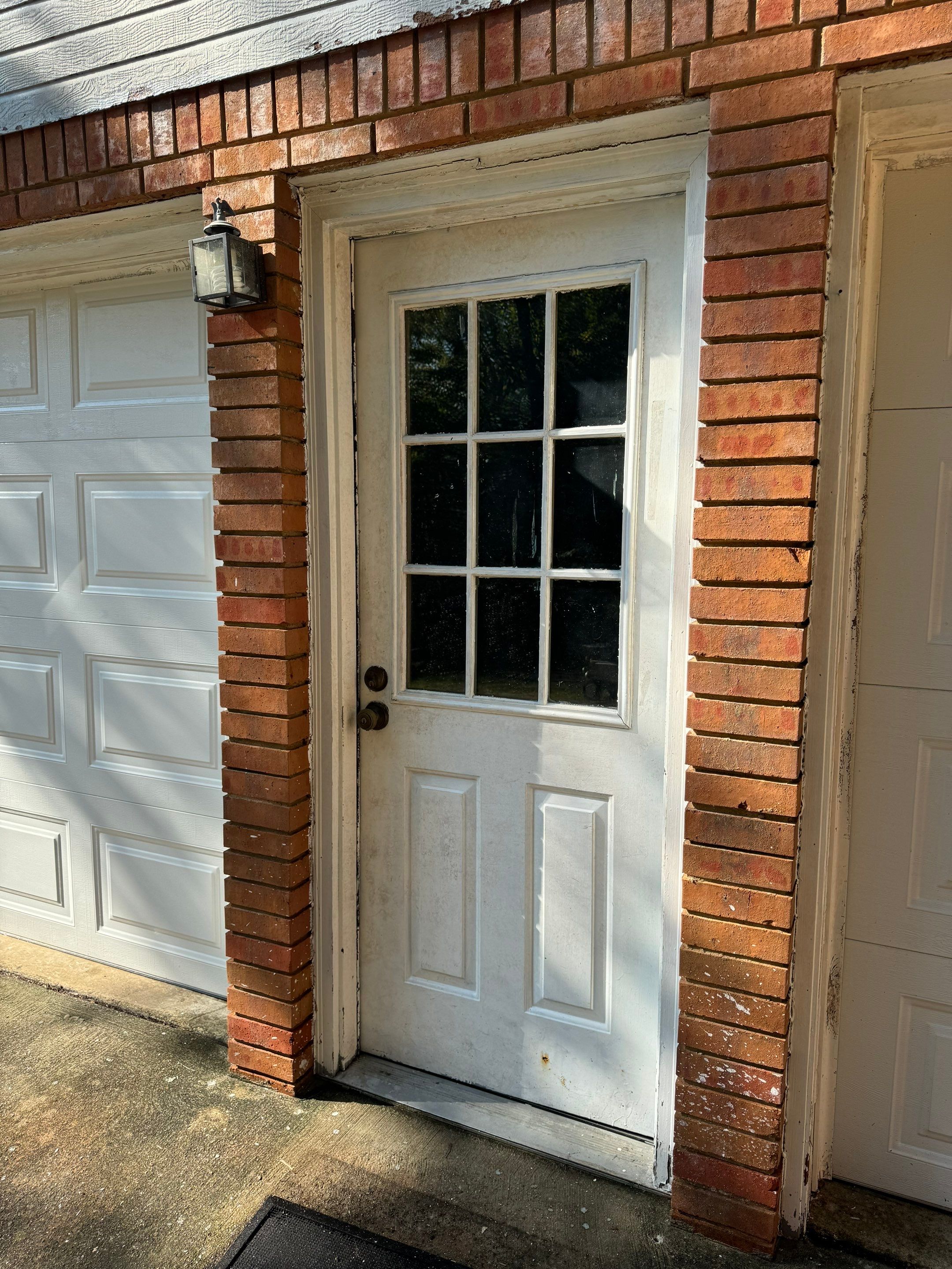 Chandabrook - Exterior by Pillar and Pine