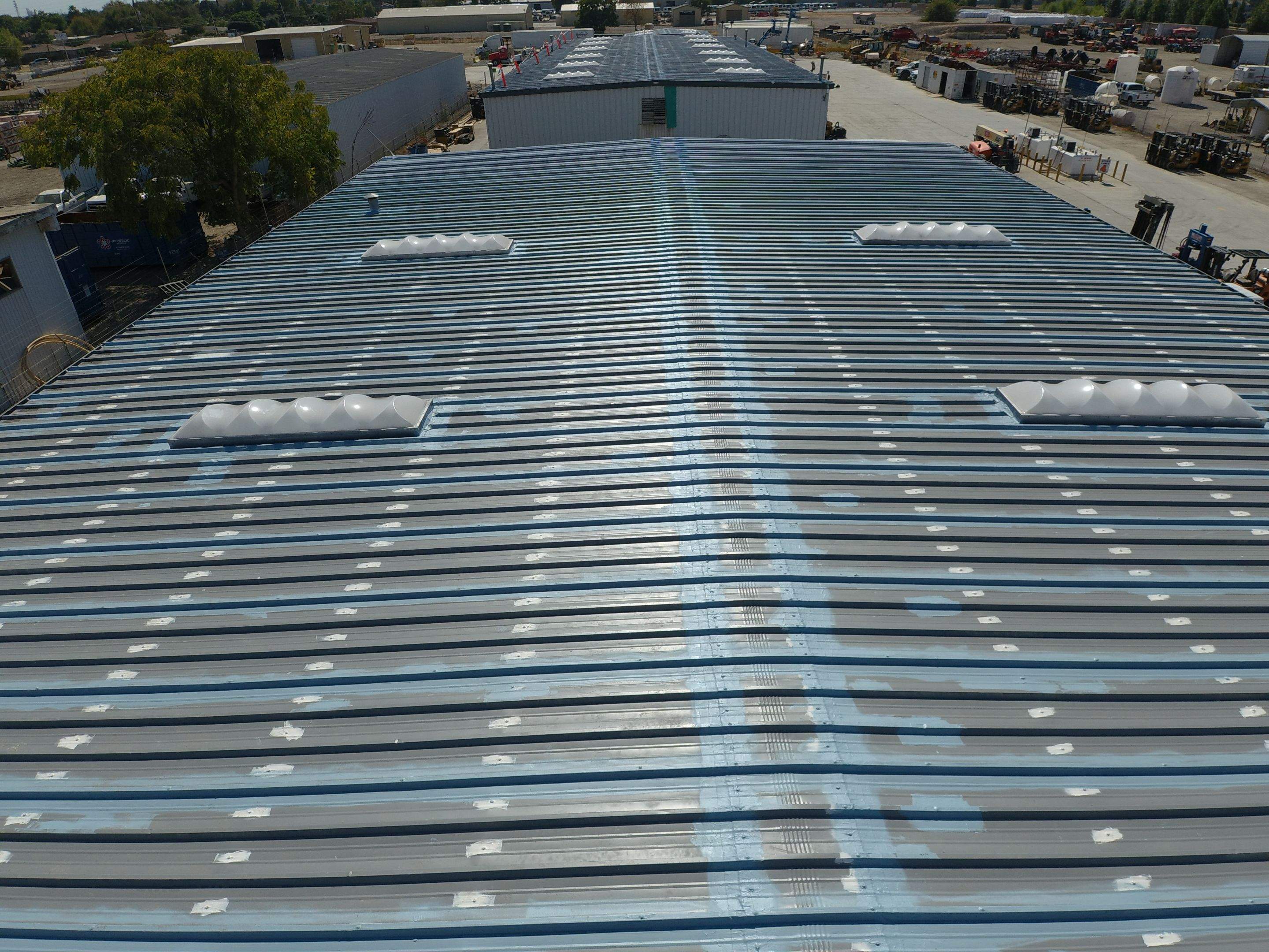 MR Roofing system using Conklin Benchmark/PUMA XL fabric and coating by Straight Edge Roofing Inc