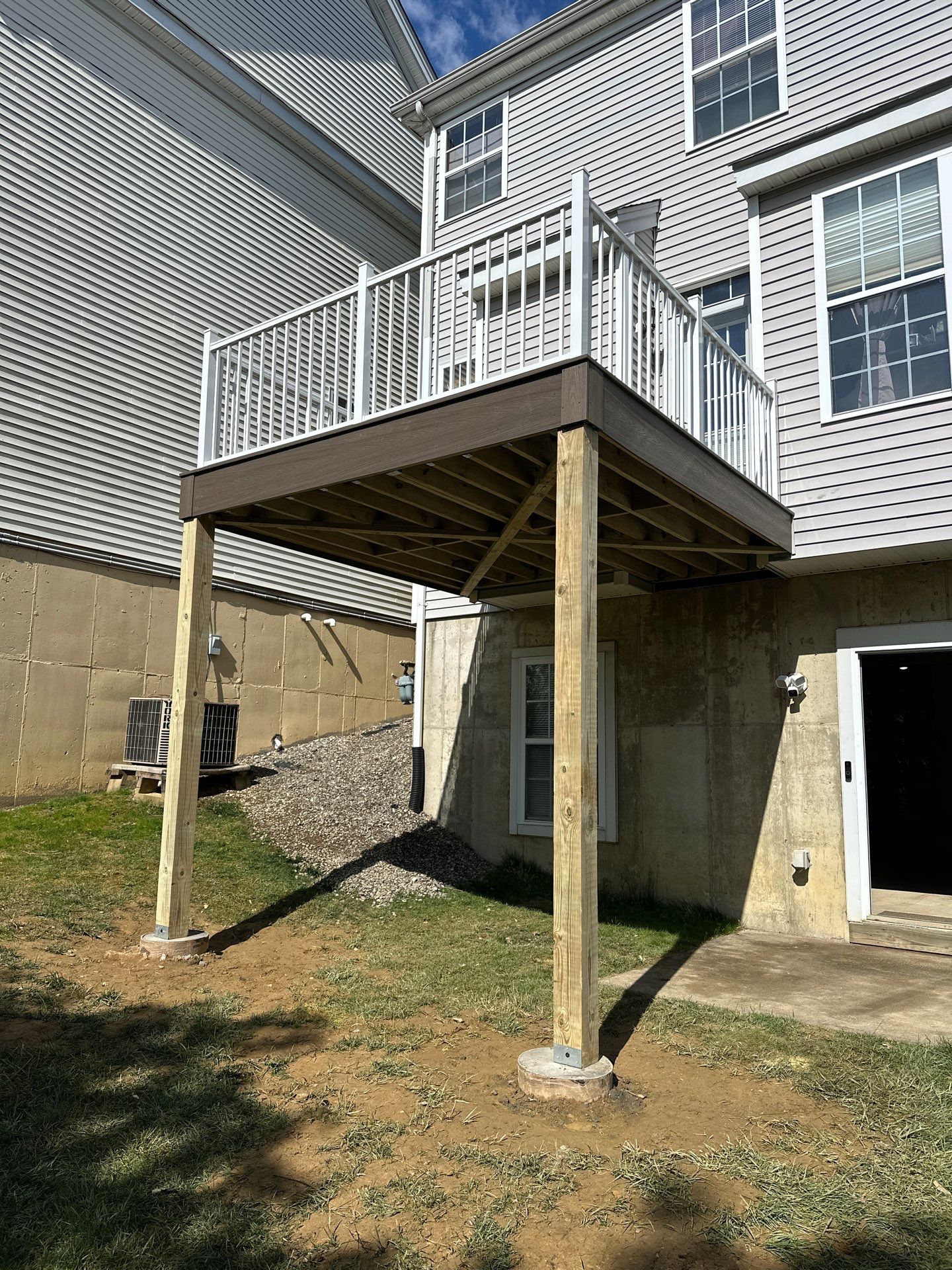 New Deck In Sayreville, New Jersey by deck guardian