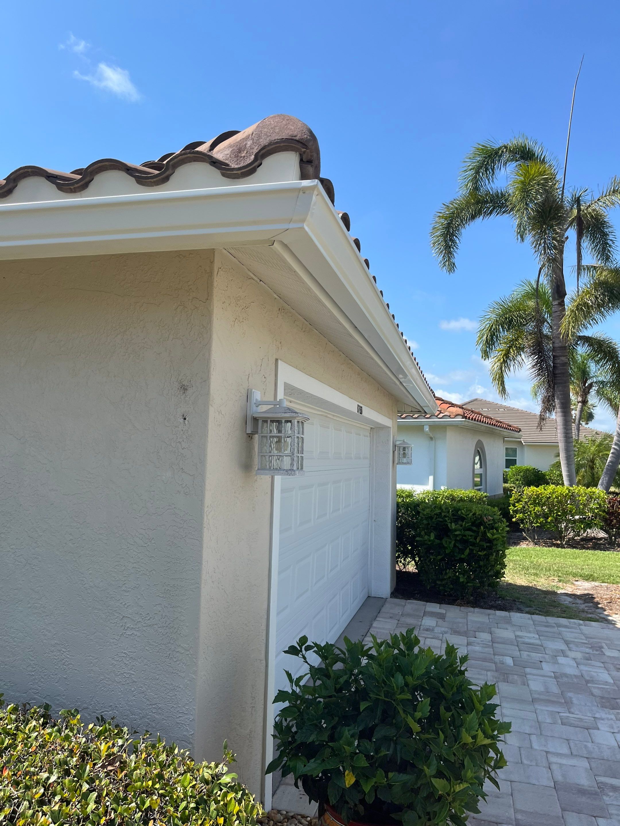Custom Gutter Systems Designed for Sarasota Homes by Gutter Professors
