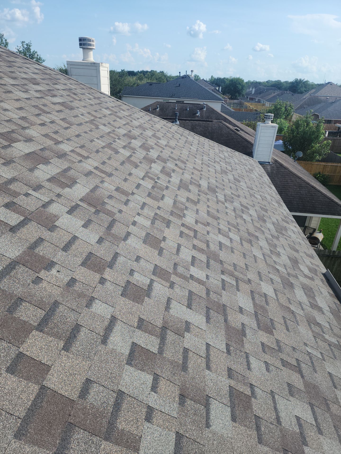 Residential Roofing Installation using Owen's Corning Duration (Lifetime) Shingles by Roof Repair Company