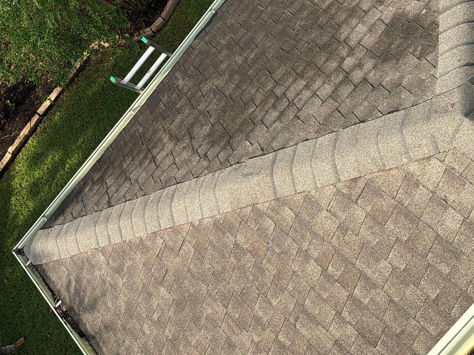 Hail Damage using Owen's Corning Duration (Lifetime) Shingles by Roof Repair Company
