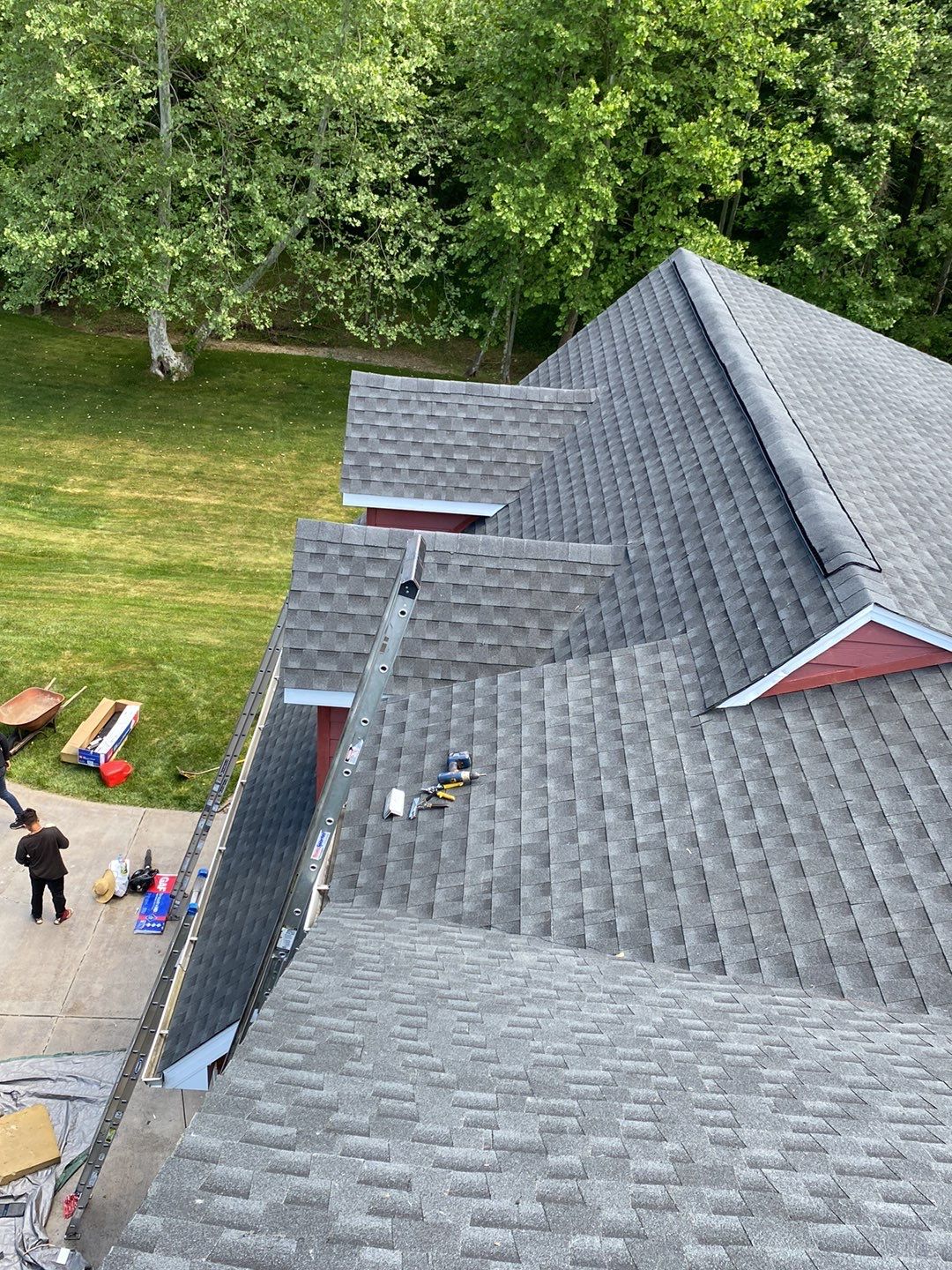 Residential Roofing Installation using GAF Timberline HDZ by Rainstoppers Roofing
