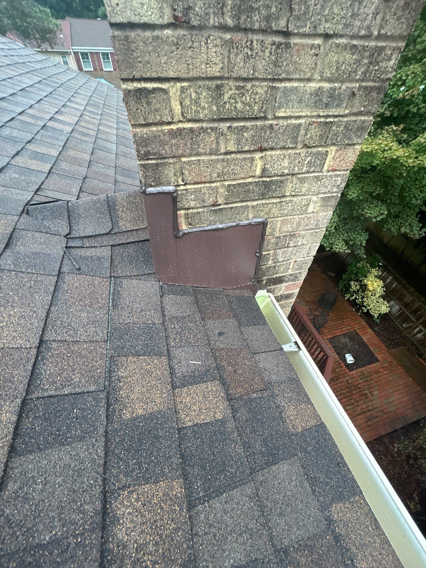 Springfield: Roof Replacement with Landmark Pro Designer Shingles in Max Def Shenandoah by RM Banning, Inc.