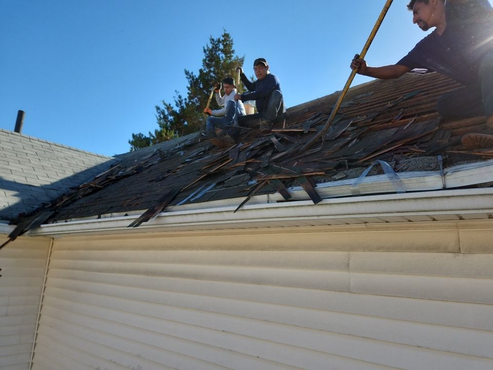 Owens Corning Duration Designer - Black Sable by A Plus Exterior