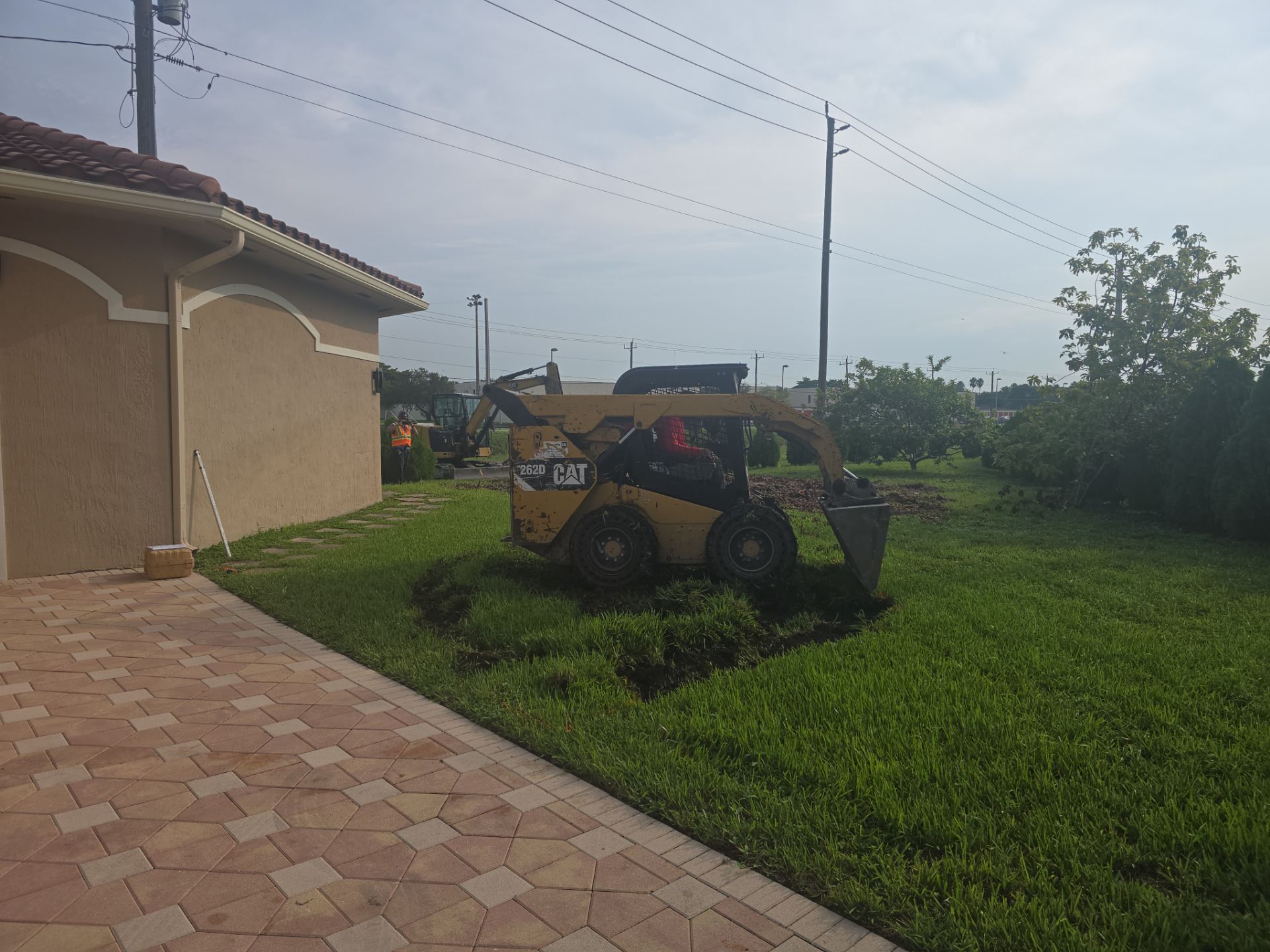 Project in SUNRISE by ROSMEL POOLS INC