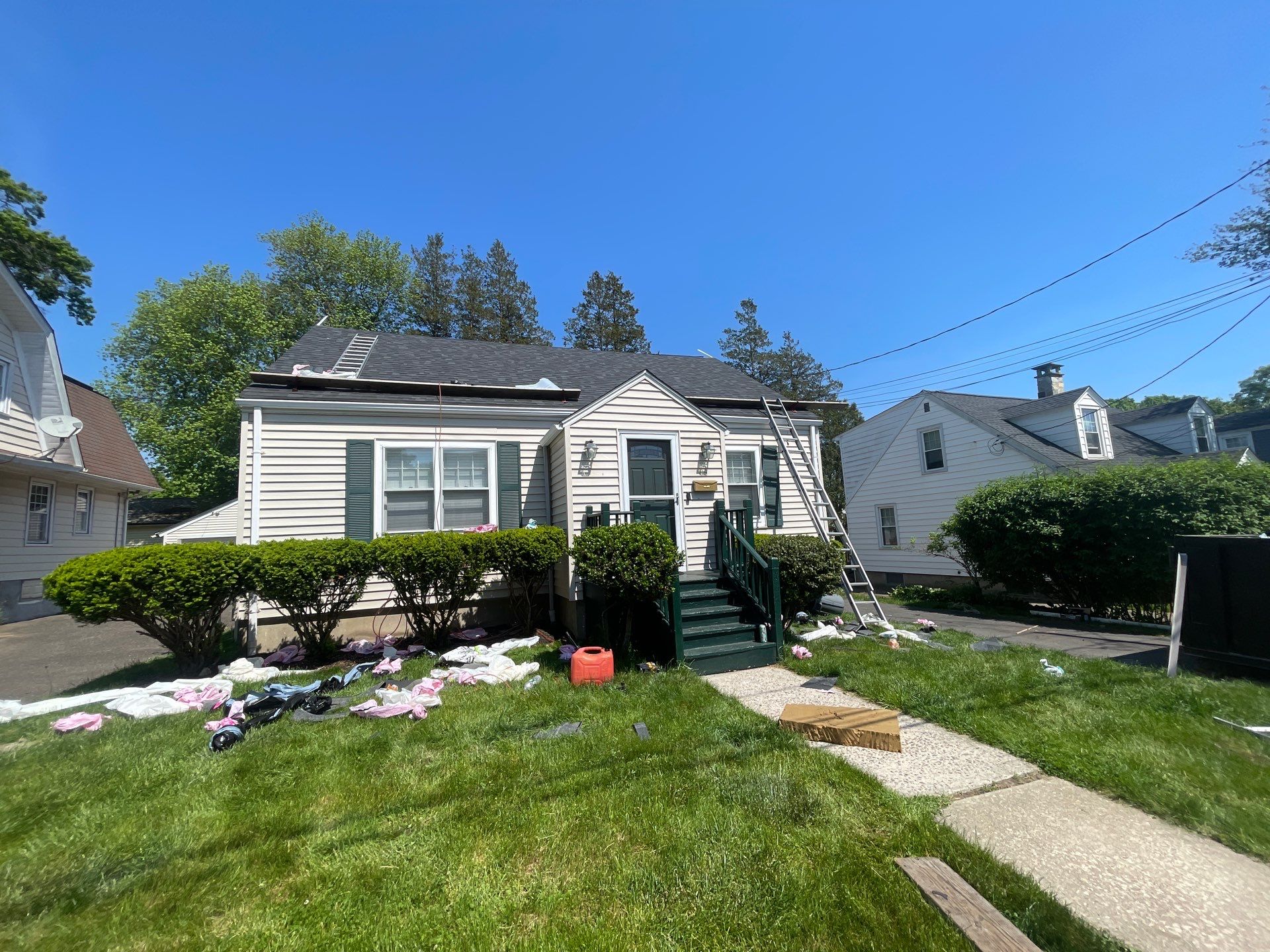 Residential Roof Replacement With Owens Corning Shingles in Stratford, CT by A Plus Exterior
