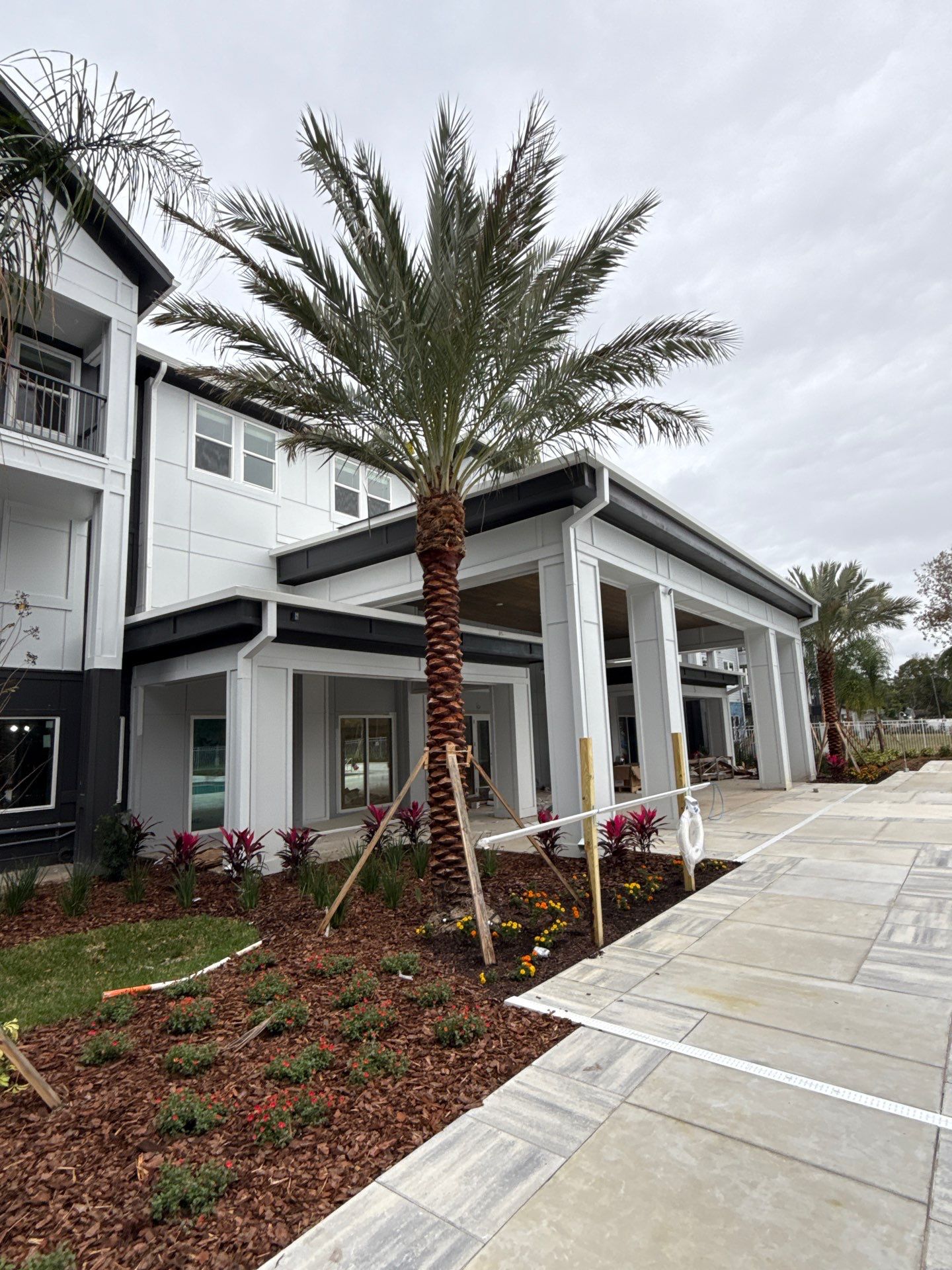 7-Inch Seamless Gutters for Large Roofs in Daytona Beach FL by Gutter Professors