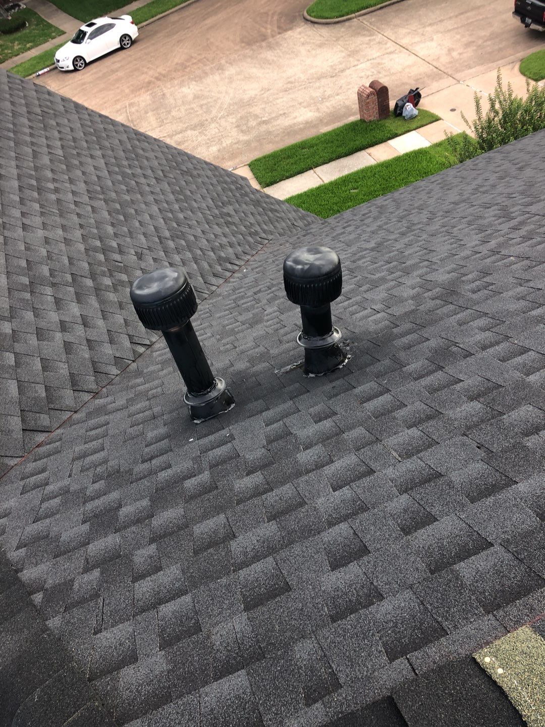 GAF HDZ - Charcoal by Elite Roofing LLC