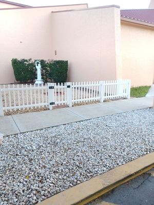 Sarasota, FL 3ft. Tall White Vinyl Spaced Picket Fence