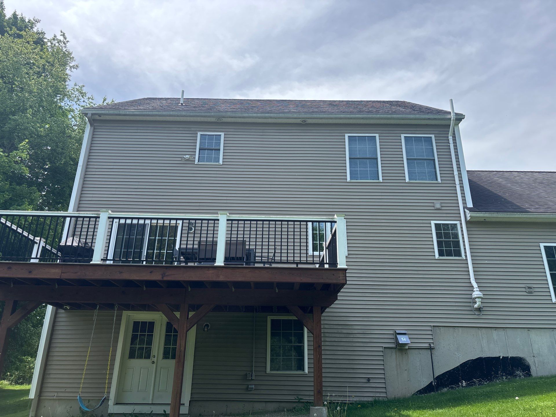 Rochester, NH – One-Day Roof Replacement by Tall pine roofing
