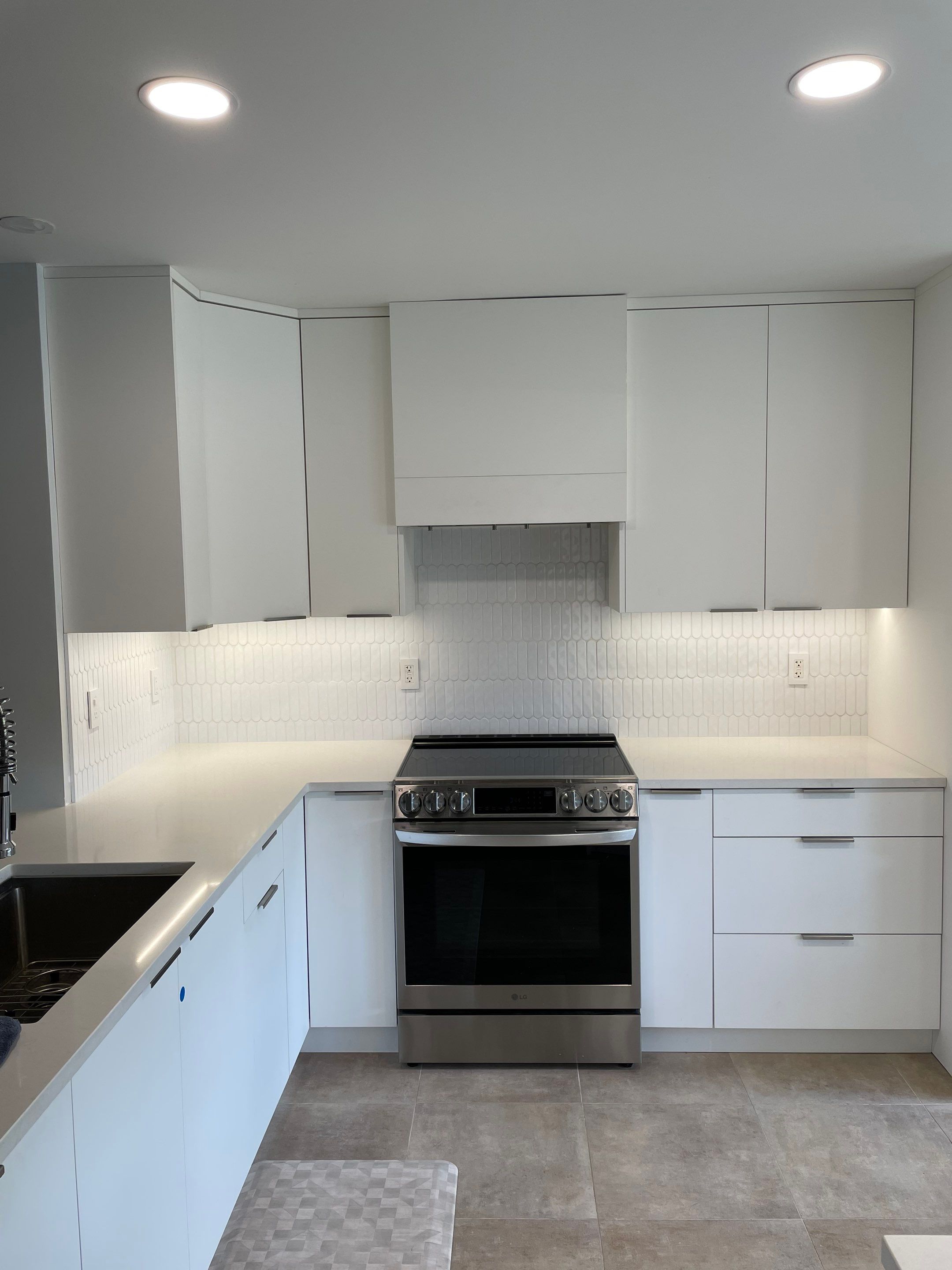 Backsplash in Victoria Park by Broward Tile Guys