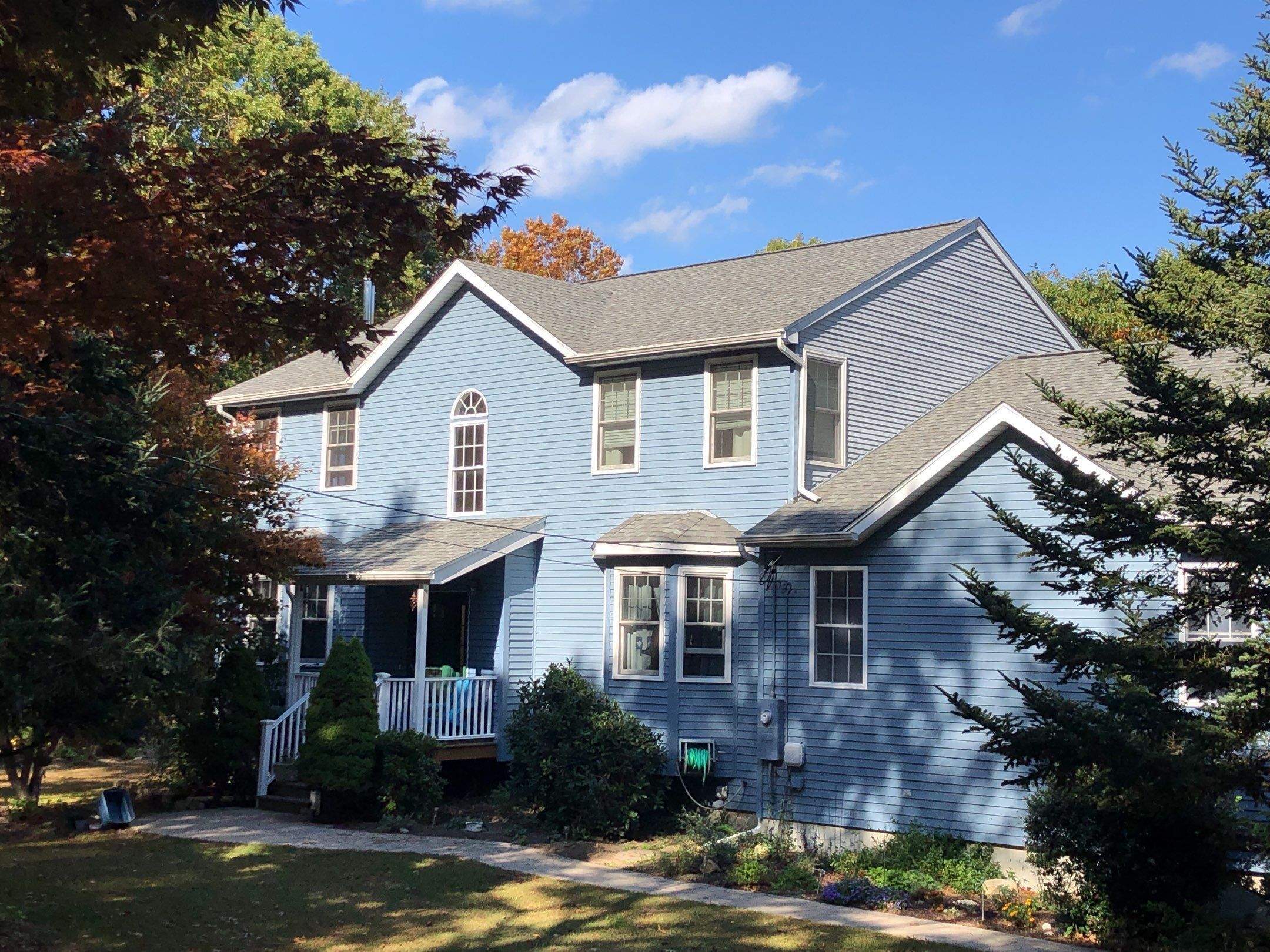 Georgetown Gray Roofs by Pinnacle Roofing & Skylights