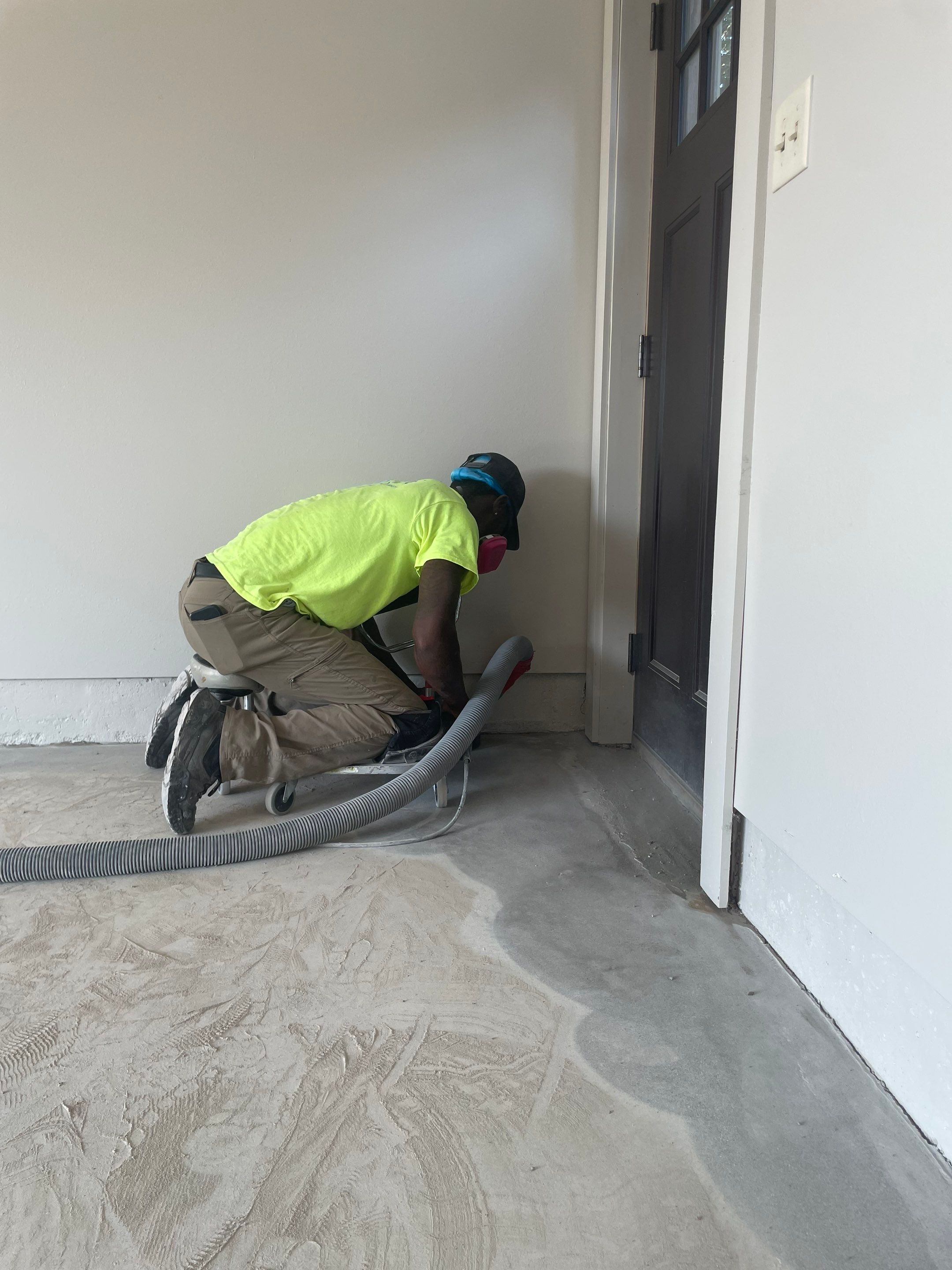 Domino Flake Floor Coating and Crack Repair in Chancellor by Select Painting, Coatings & Garage Cabinets