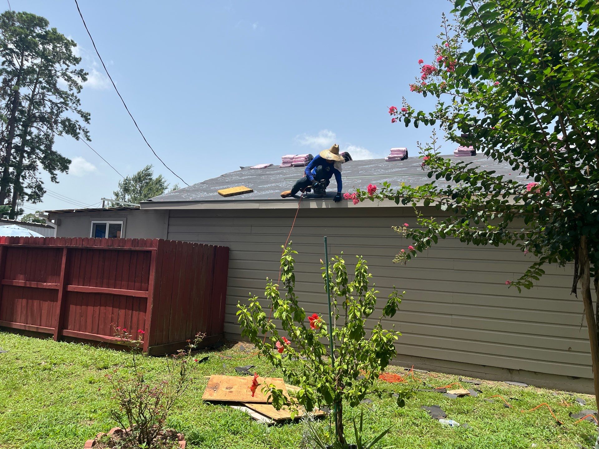 Residential Roofing Installation using Owen's Corning Duration (Lifetime) Shingles by Roof Repair Company