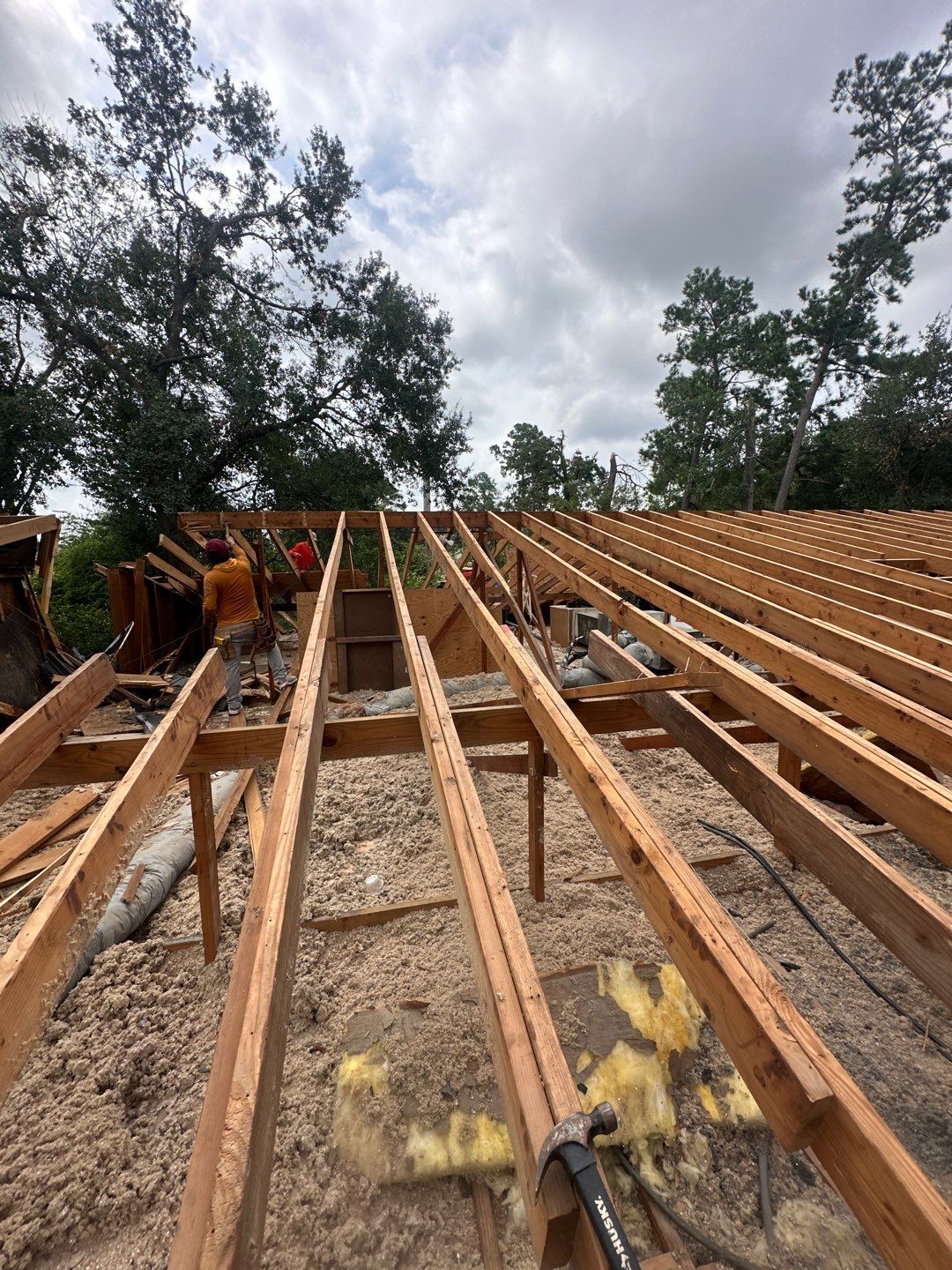 Residential Roofing Installation using Owen's Corning Duration (Lifetime) Shingles by Roof Repair Company