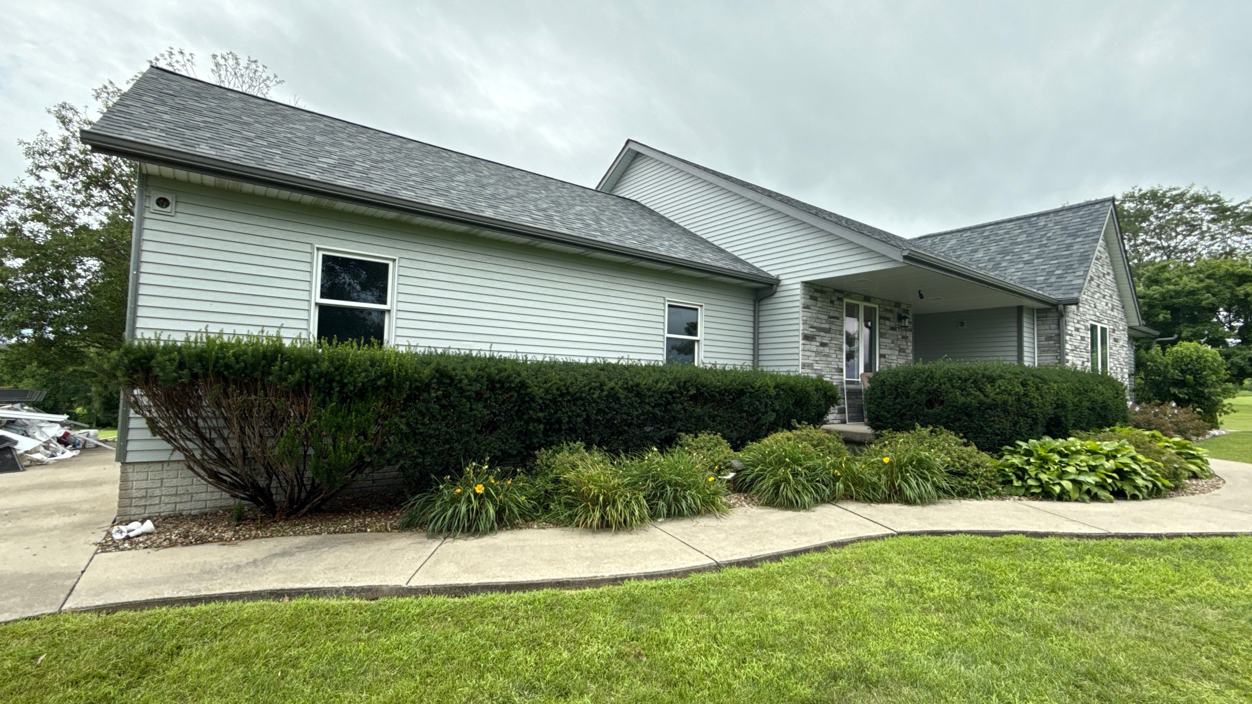 Siding and window replacement by United Windows and Siding LLC