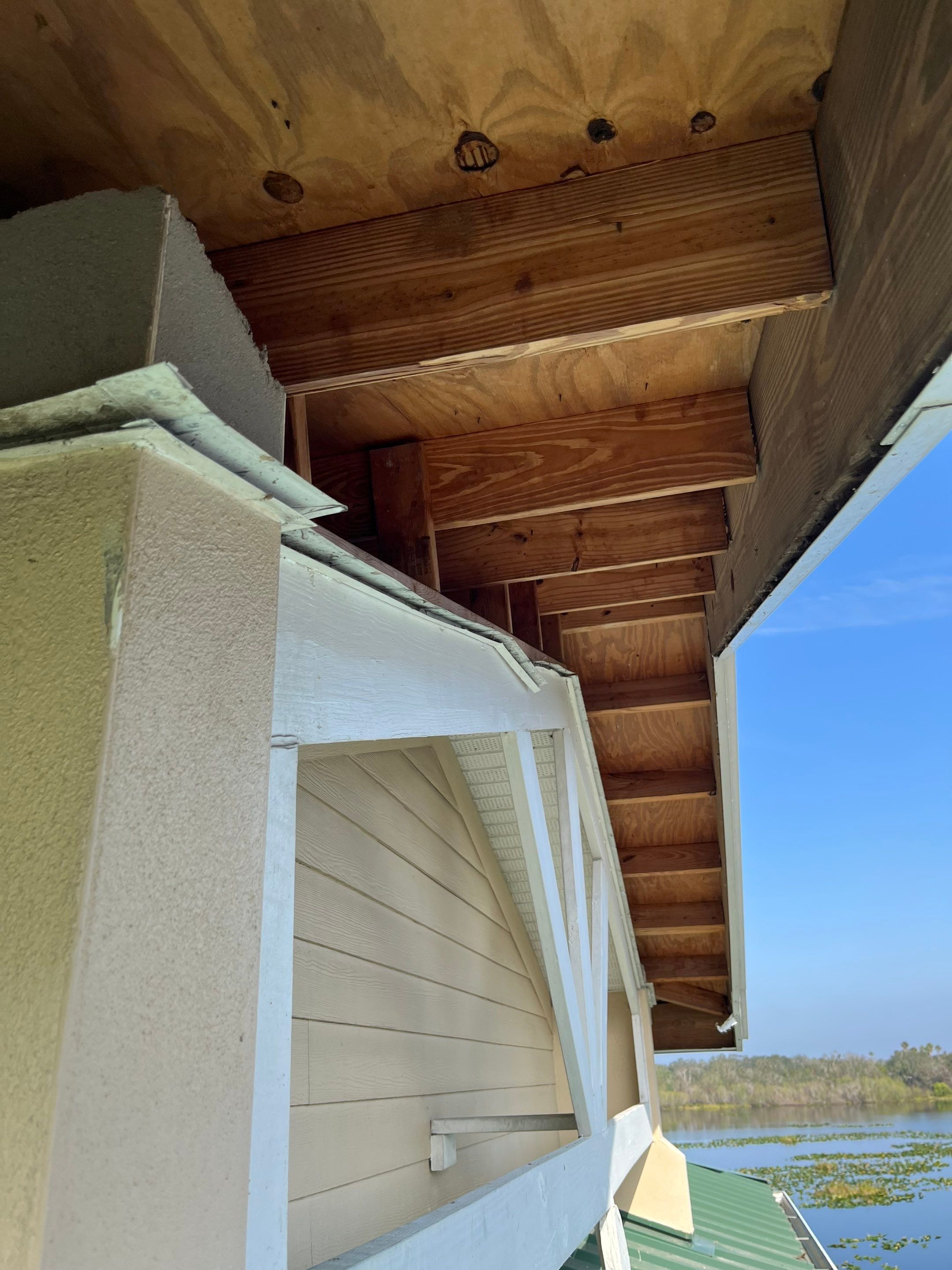Soffit and Fascia Repair in Sarasota FL by Gutter Professors