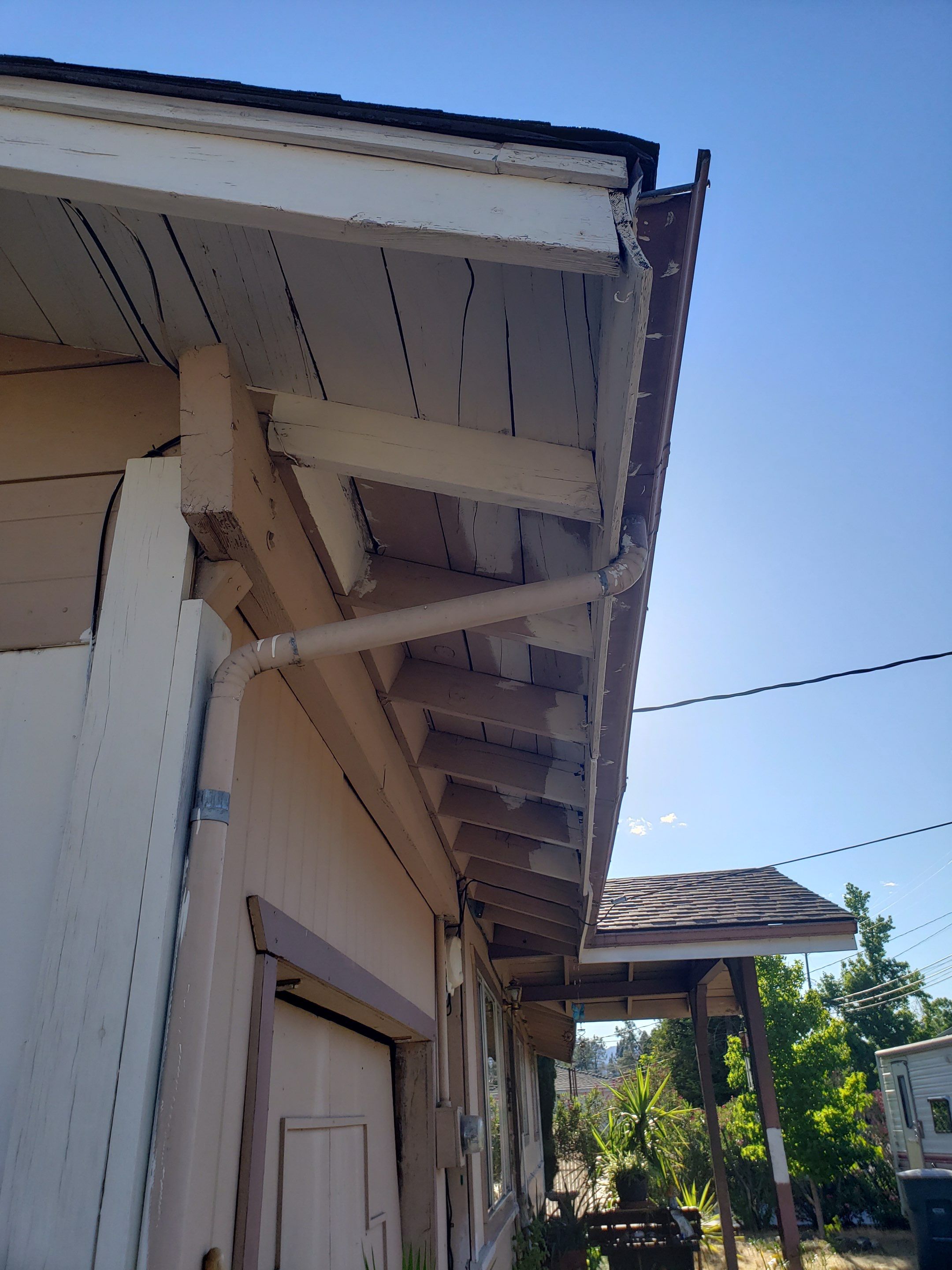 Upgraded Gutters with Max Flow by Byers Enterprises 