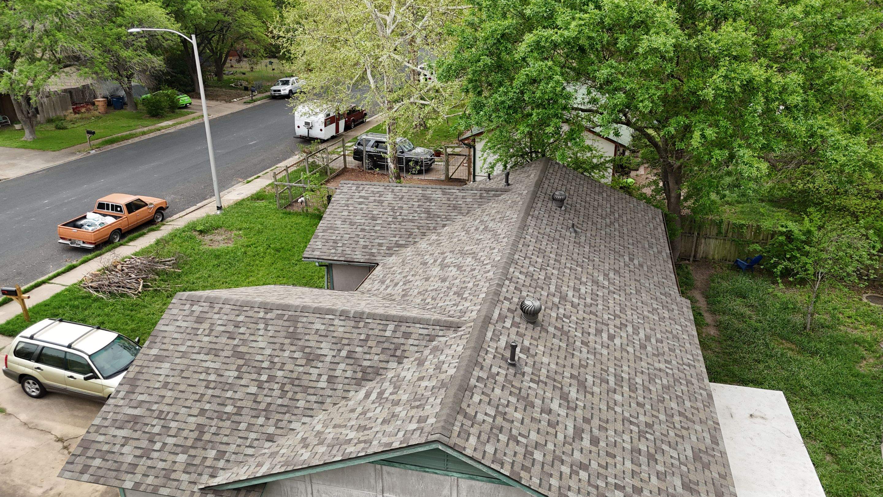  Driftwood - Owens Corning TruDefinition Duration by RoofsOnly.com