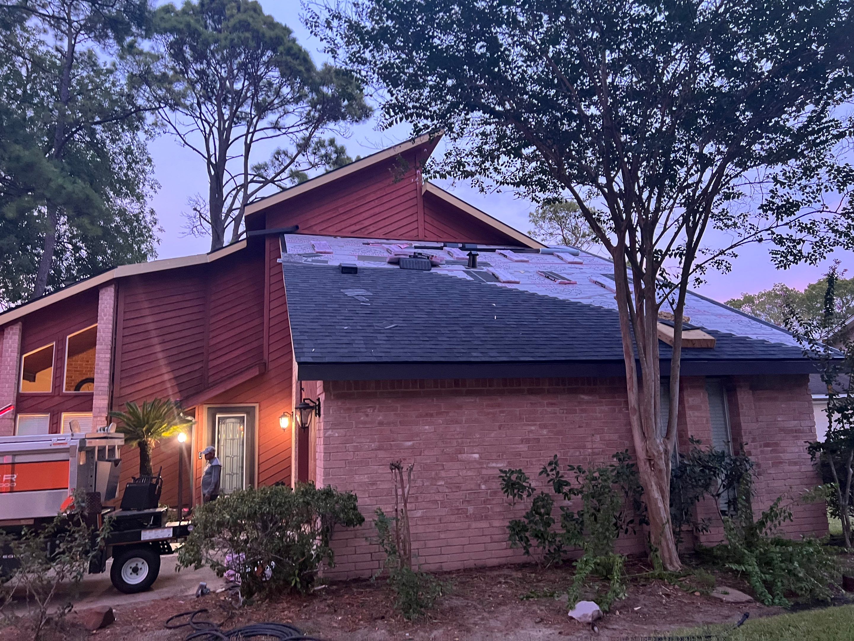 Residential Roofing Installation using Owen's Corning Duration (Lifetime) Shingles by Roof Repair Company