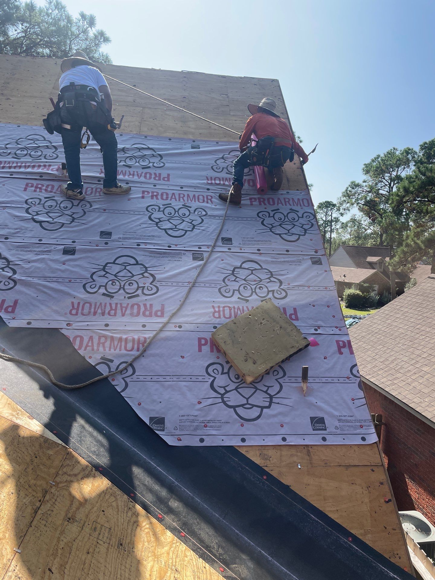 Roof Installation Houston by Roof Repair Company