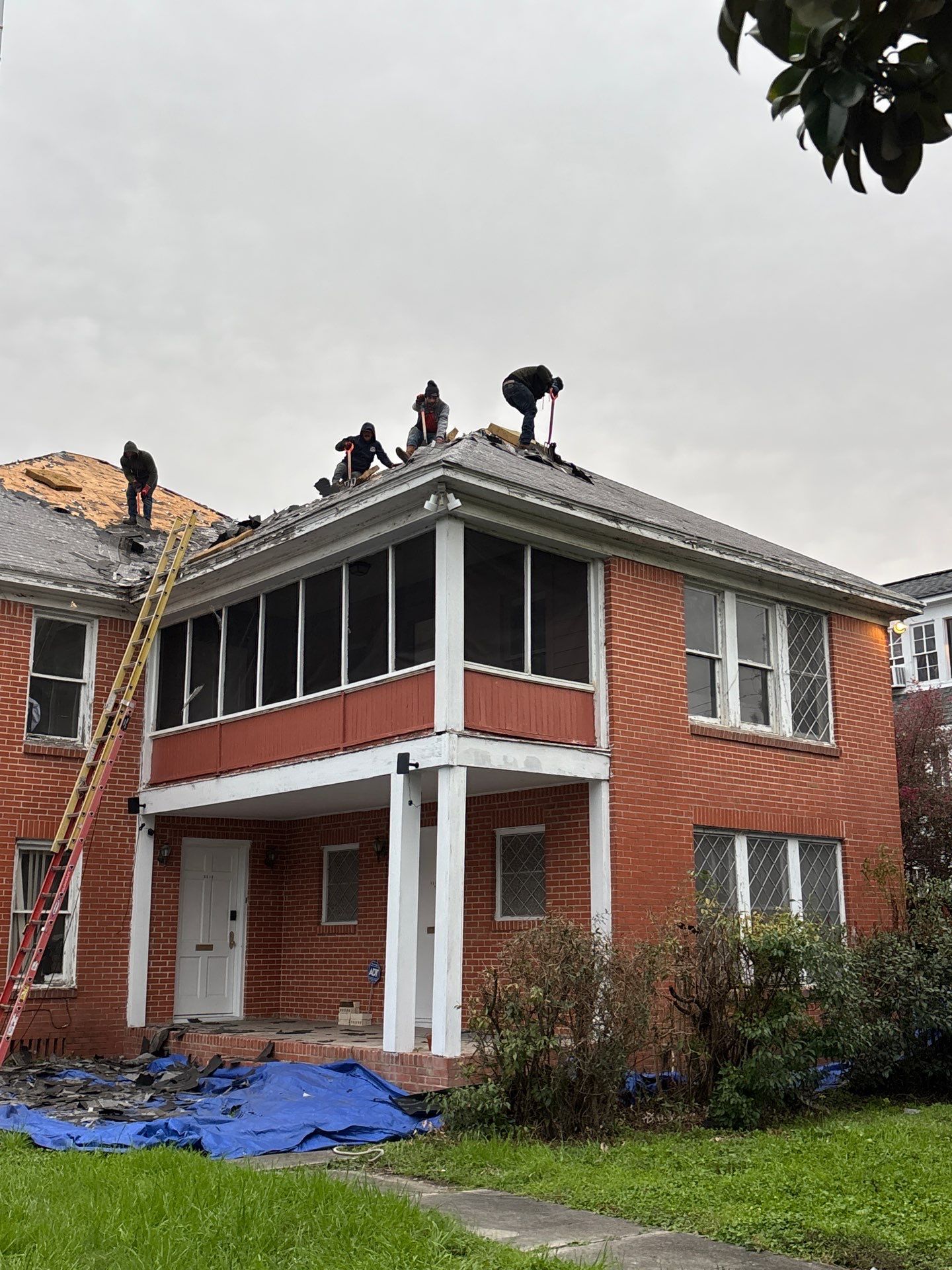 Roof Replacement Houston by Roof Repair Services LLC