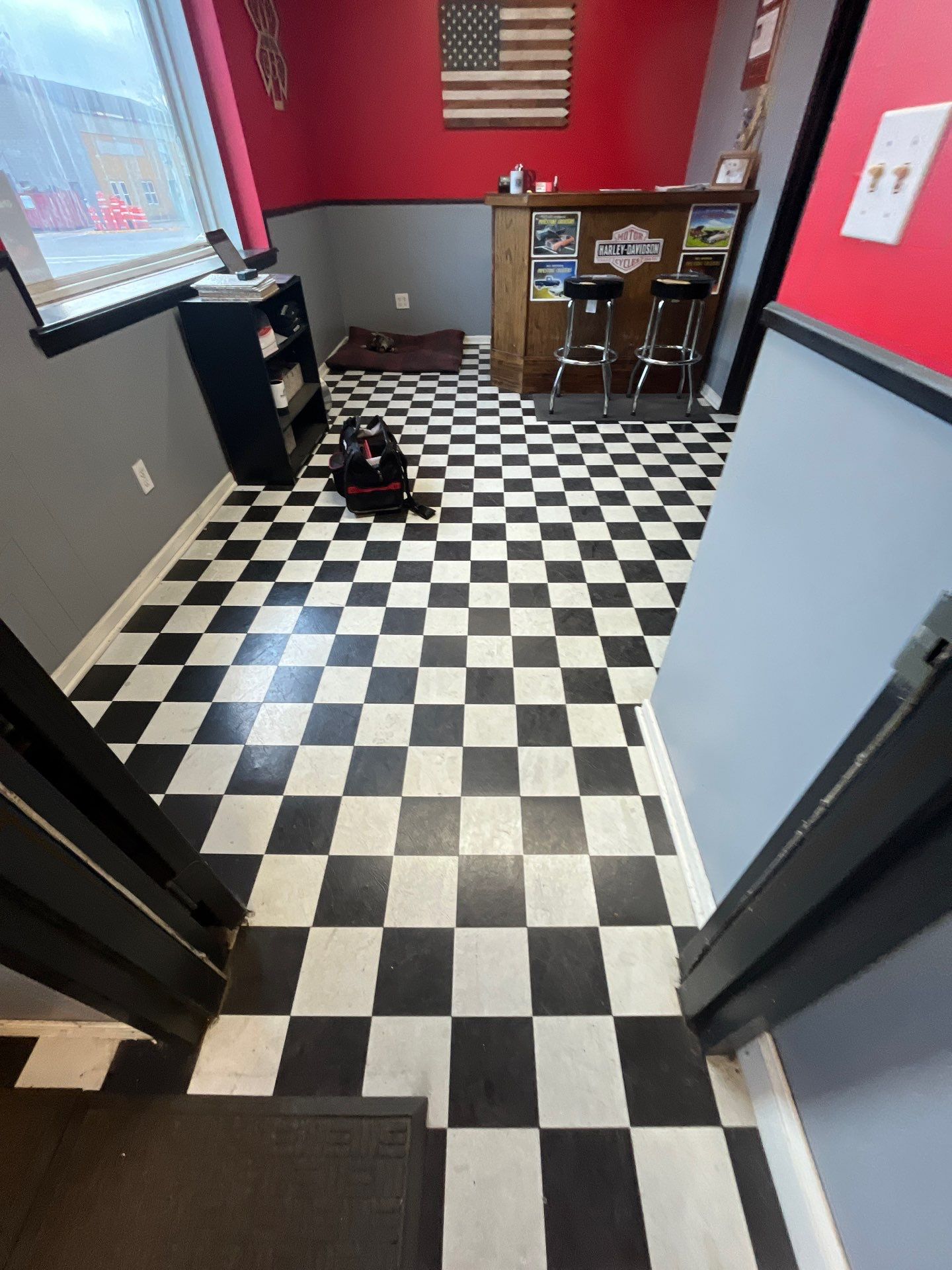 Durable Epoxy Flake Floor Coating for Commercial Workshop by Select Painting, Coatings & Garage Cabinets