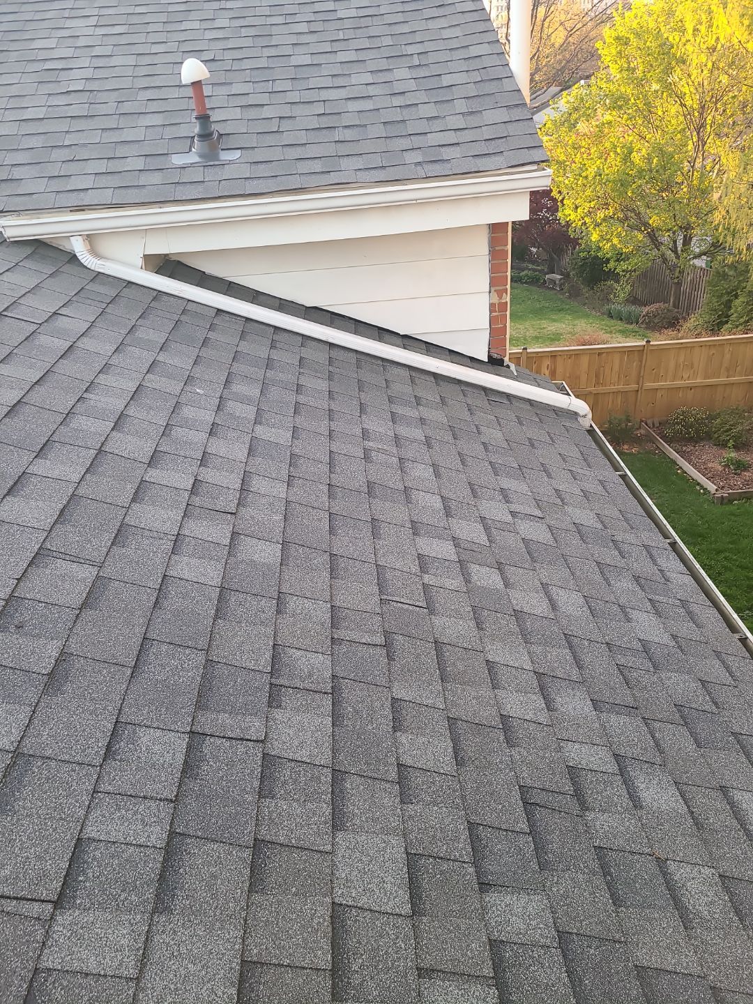 Alexandria: Residential Roof Replacement with CertainTeed Landmark in Georgetown Gray by RM Banning, Inc.