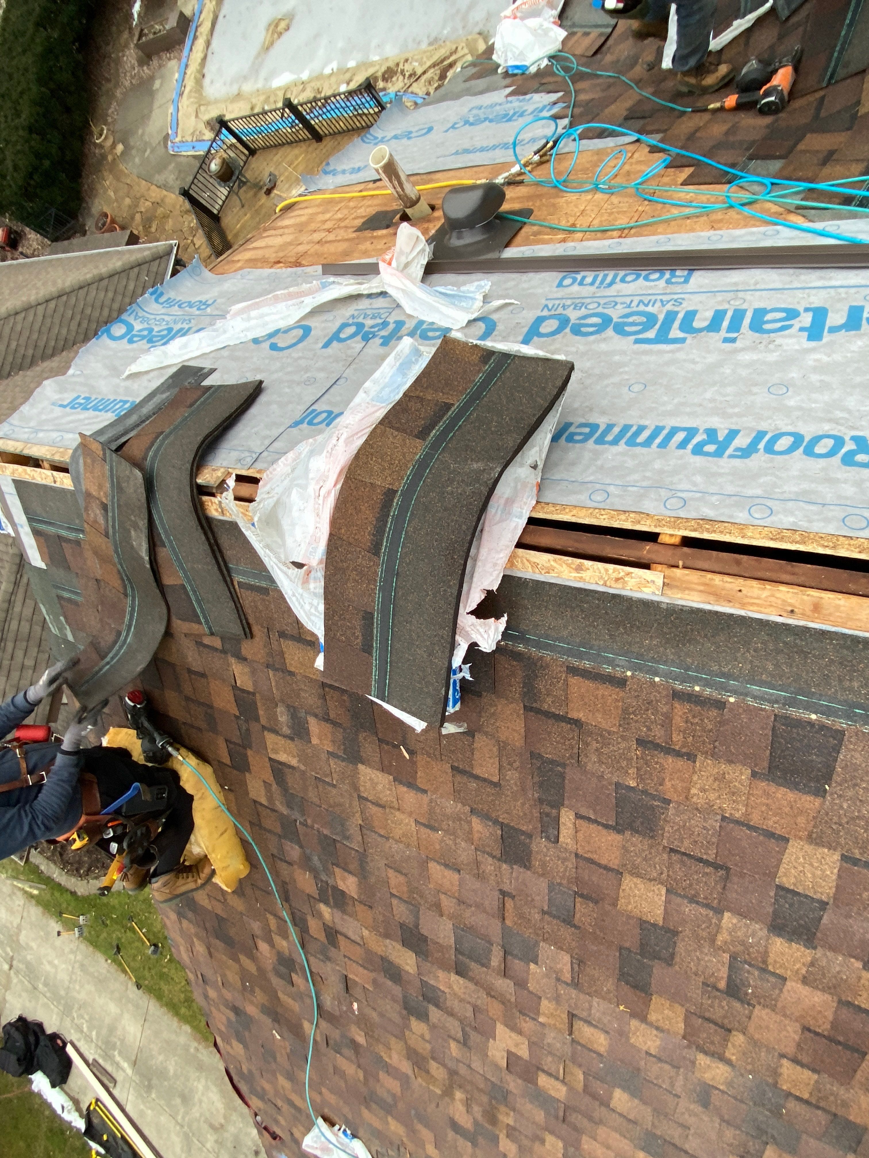 Roof Replacement using CertainTeed Landmark by 180 Contractors