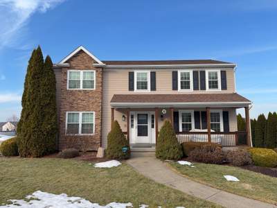 Provia Cedar Peaks Vinyl Siding in Cranberry TWP