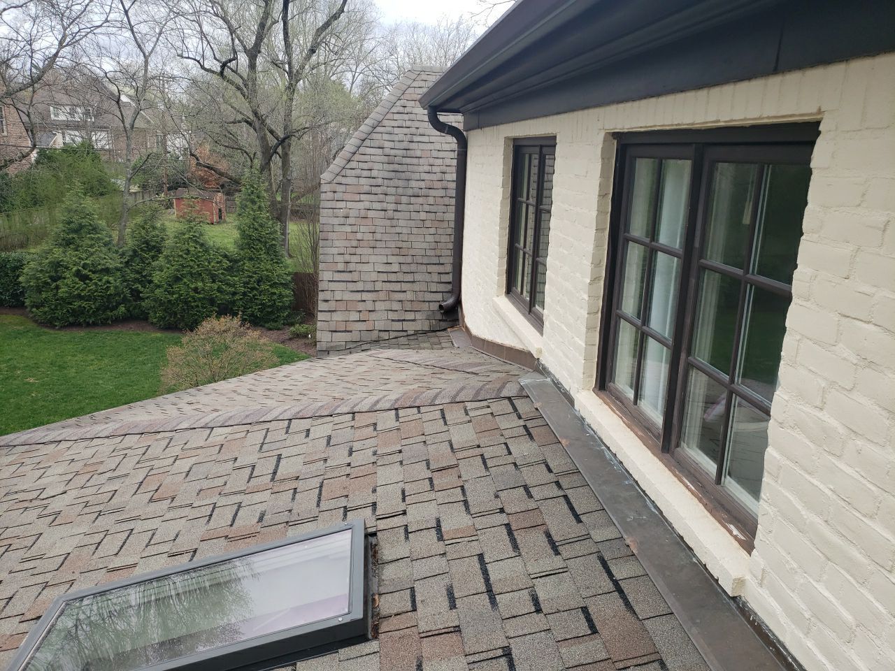 Presidential Shake Install by Paragon Roofing