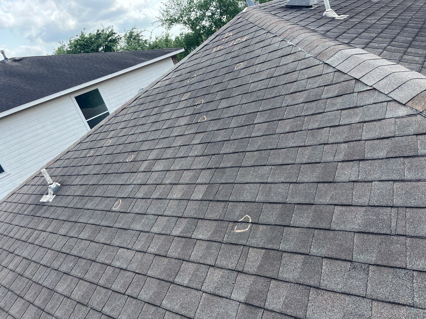 Residential Roofing Installation using Owen's Corning Duration (Lifetime) Shingles by Roof Repair Company
