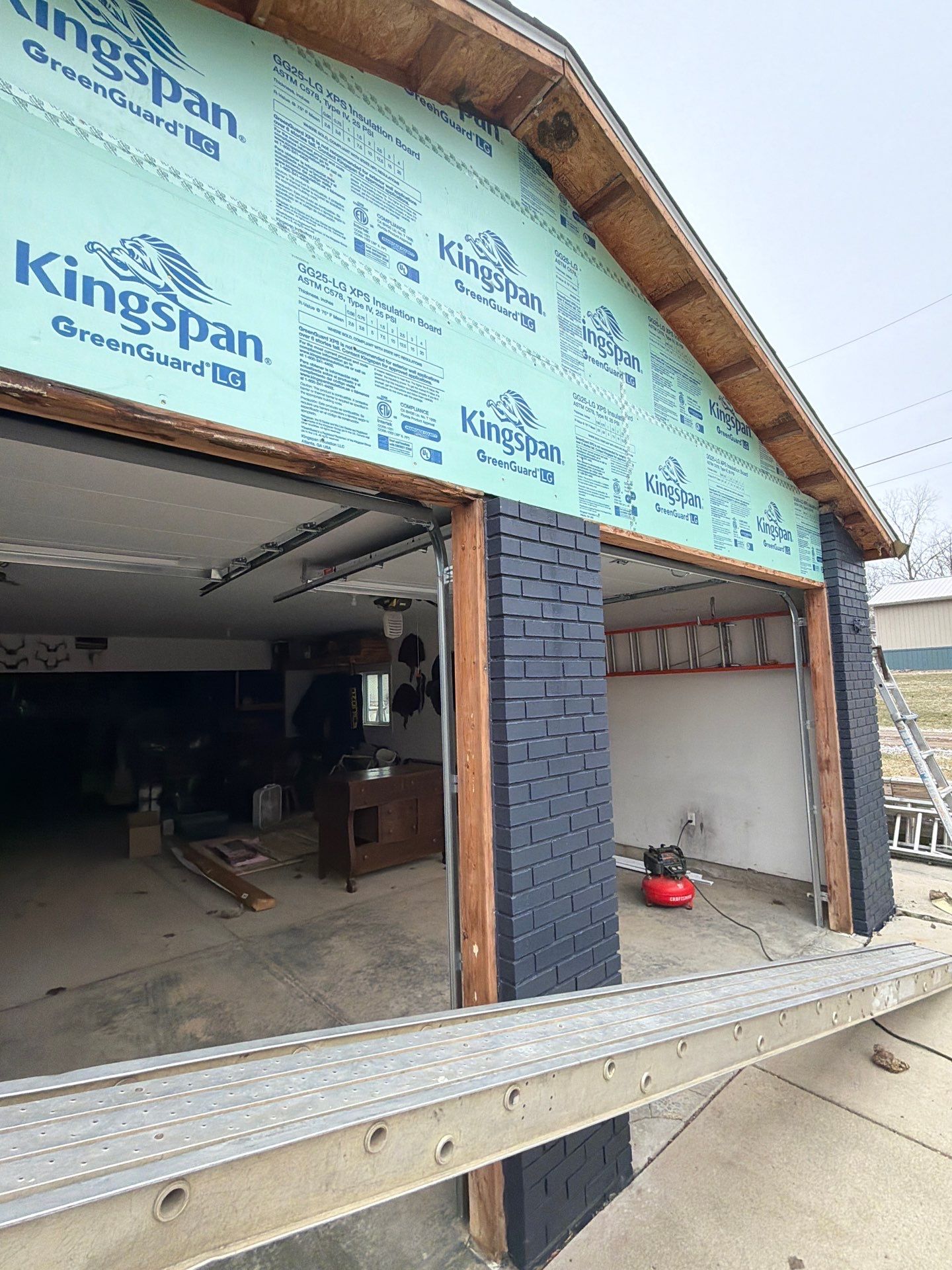 Siding Replacement using Alside Charter Oak D4.5" by 180 Contractors