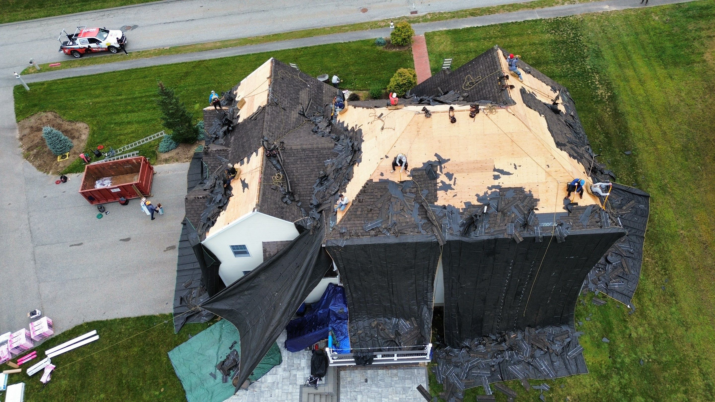 Complete Roof Replacement with Owens Corning TruDefinition Shingles by Mighty Dog Roofing of Greater Middlesex County