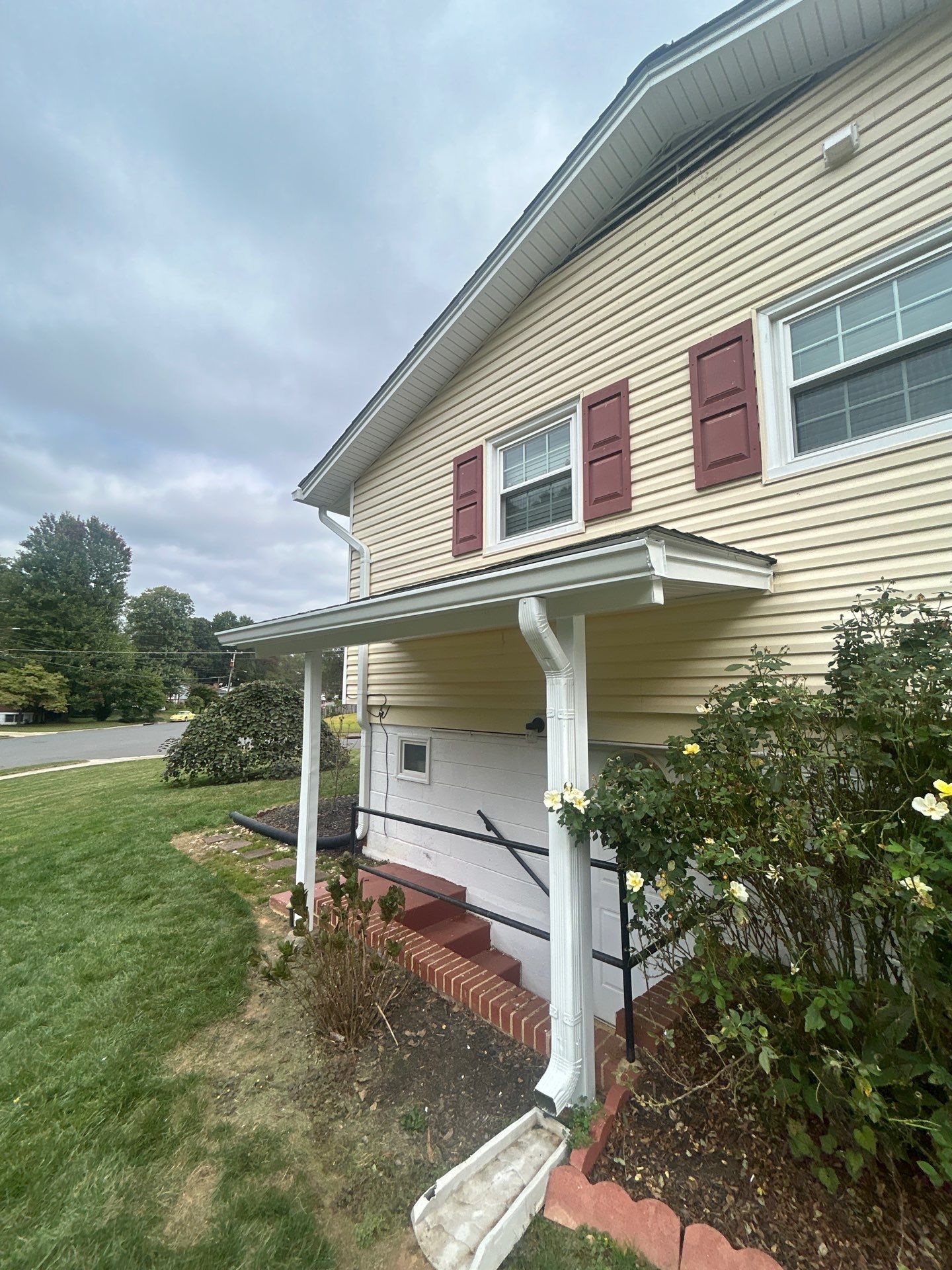 Falls Church : Residential Roof Replacement with CertainTeed Landmark Pro in Max Def Heather Blend by RM Banning, Inc.