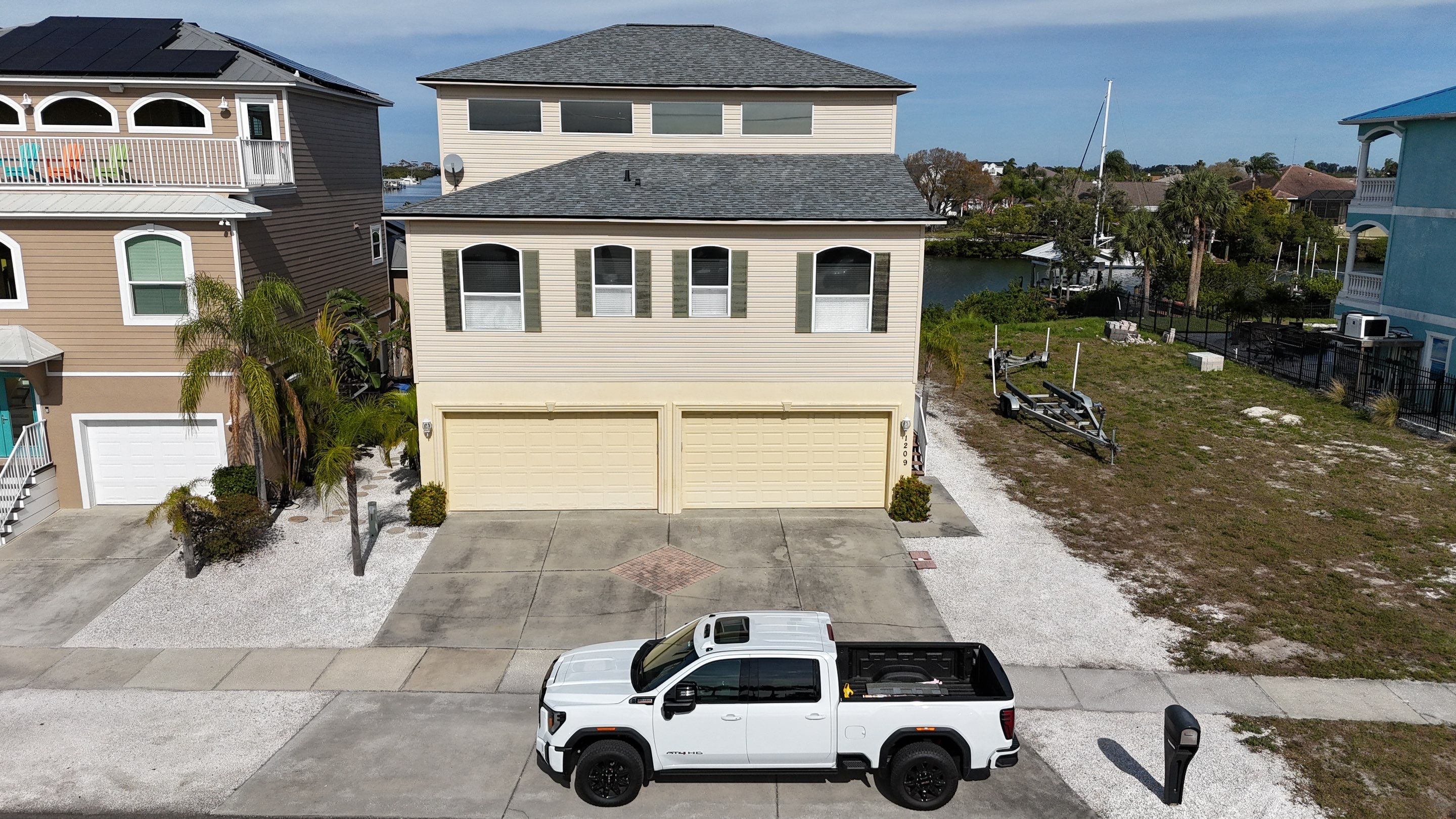 Roof Replacement in Apollo Beach, FL by Steadfast Roofing 