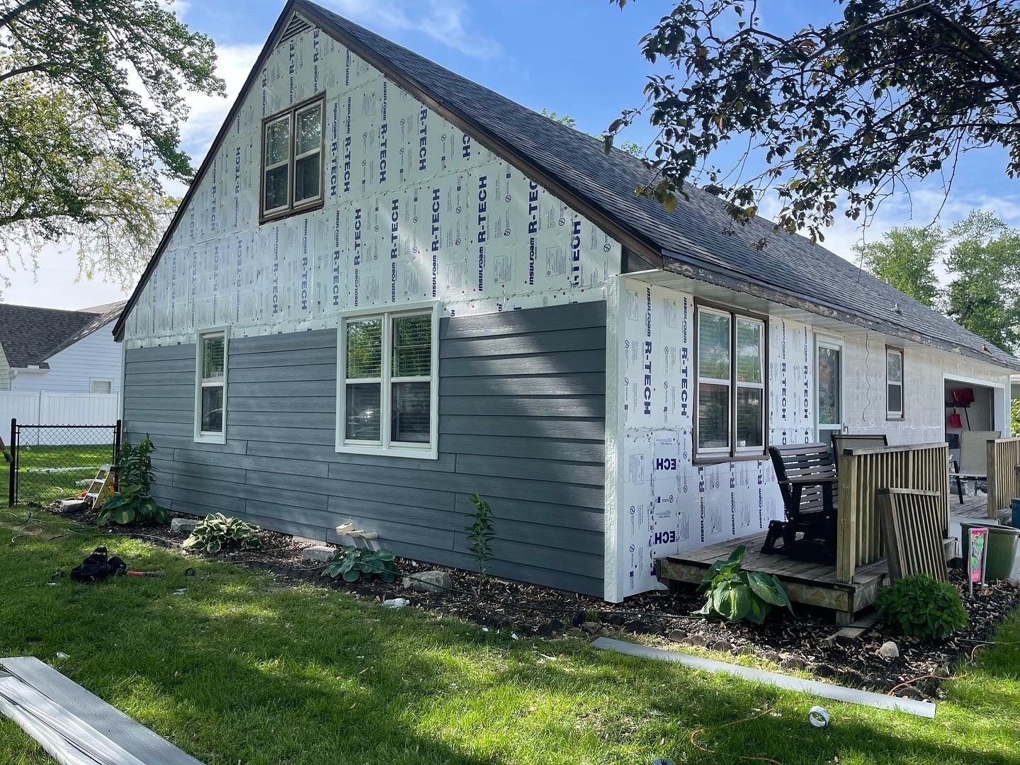 James Hardie by Lightning Exteriors