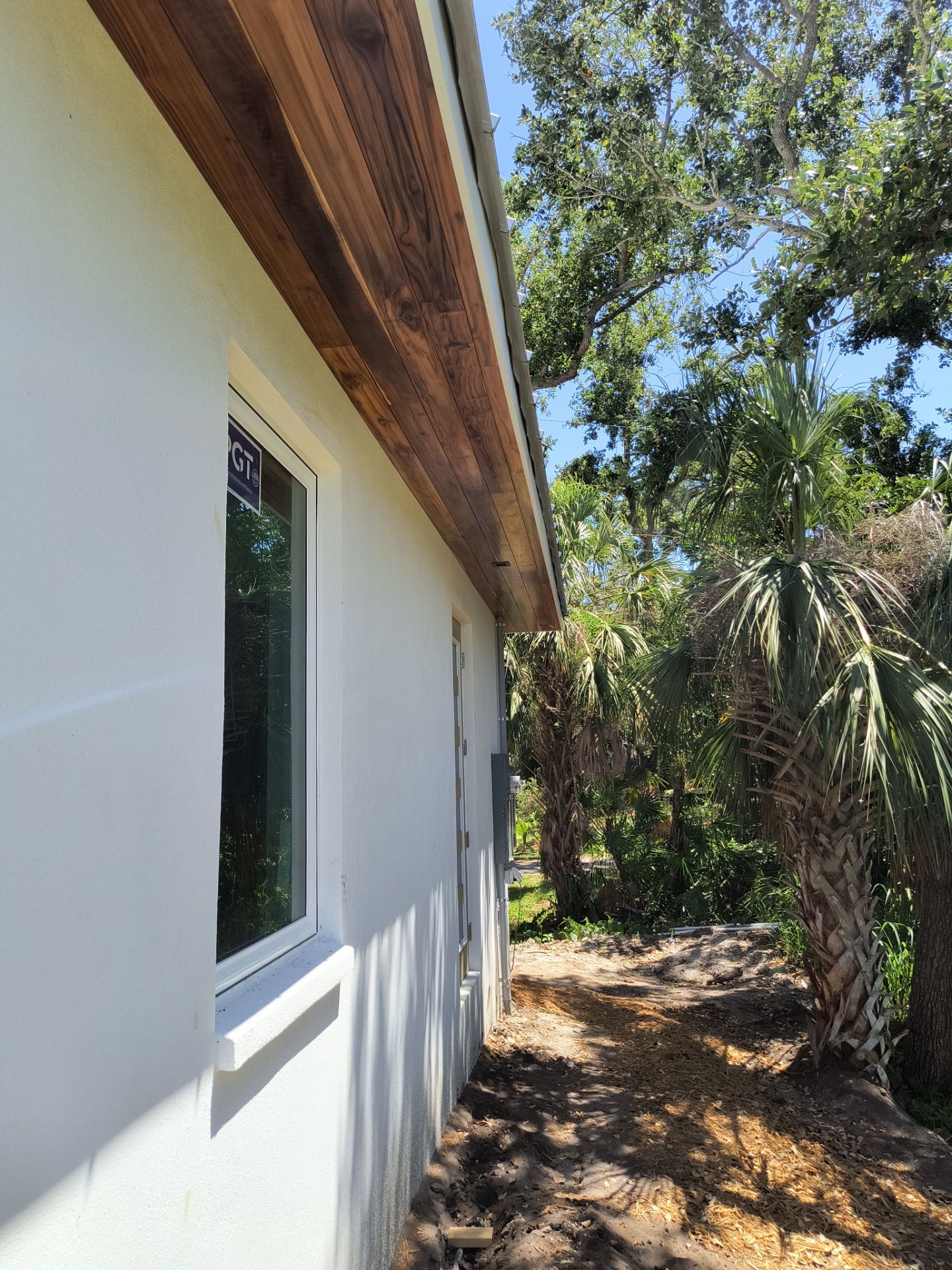 Half-Round Aluminum Gutters in Nokomis FL by Gutter Professors