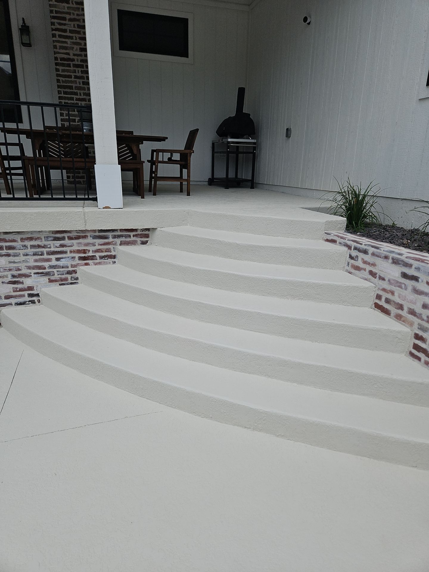 KCMO--Sundek Classic Texture Resurfacing--Bone White by Big Red Decorative Concrete, LLC