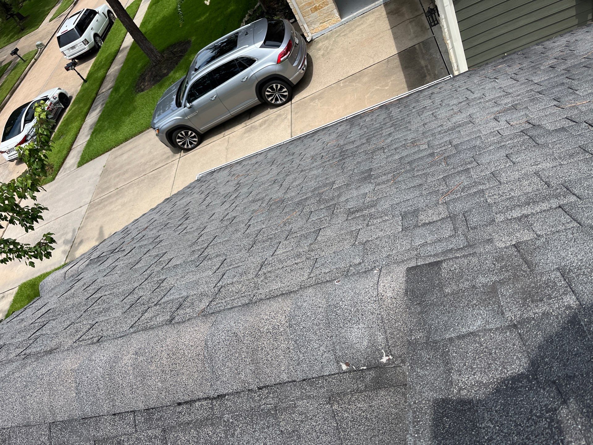 Hail Damage using Owen's Corning Duration (Lifetime) Shingles by Roof Repair Company