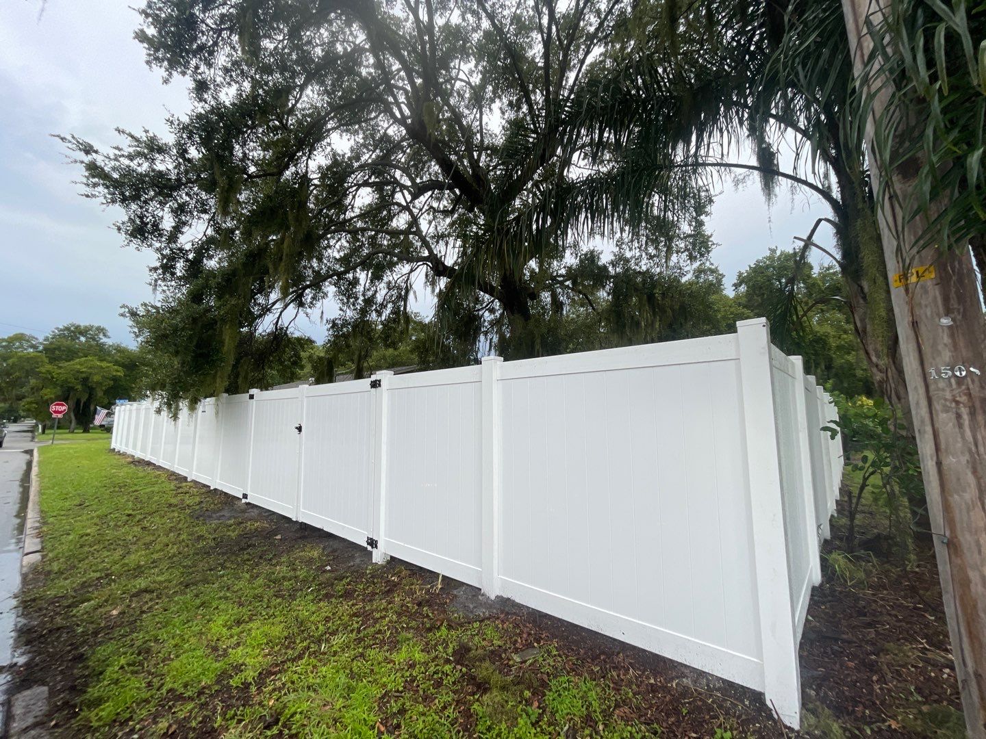 Palmetto, FL 6ft. Tall White Vinyl Privacy Fence  by Asap fence and gates, LLC