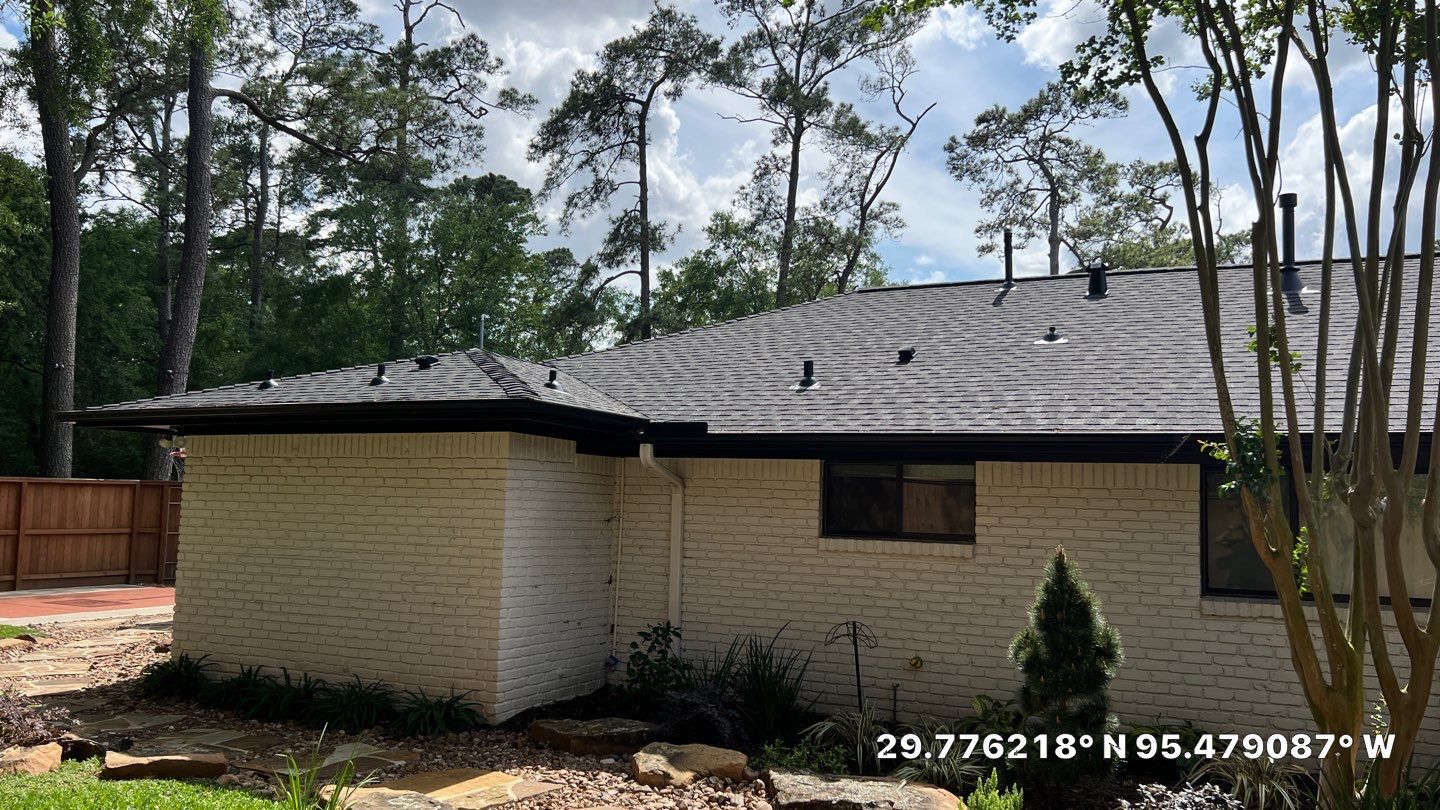 GAF HDZ - Charcoal by Elite Roofing LLC