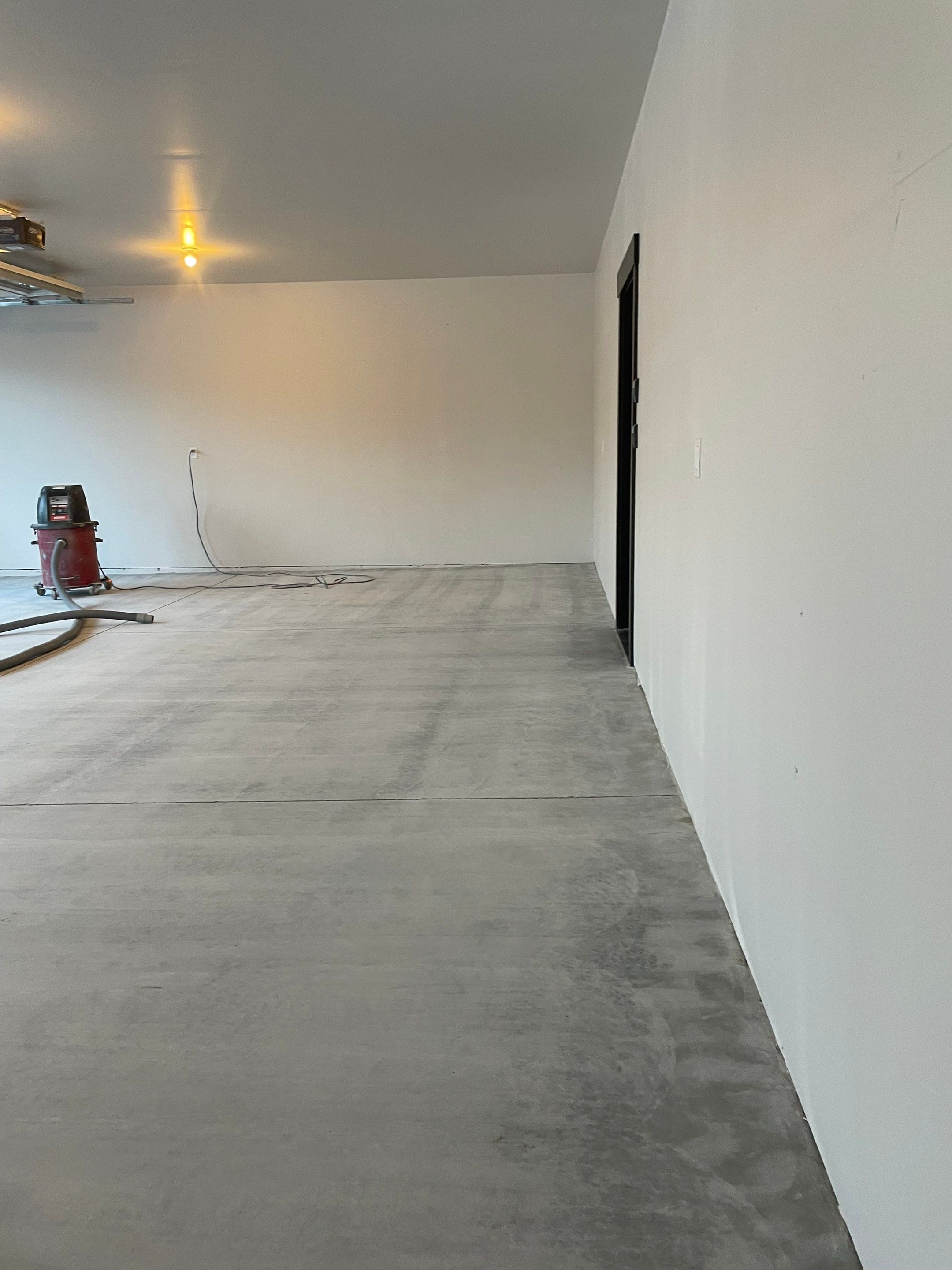 Garage Transformation using Domino and The Penntek Evolution System by Croc Coatings, LLC
