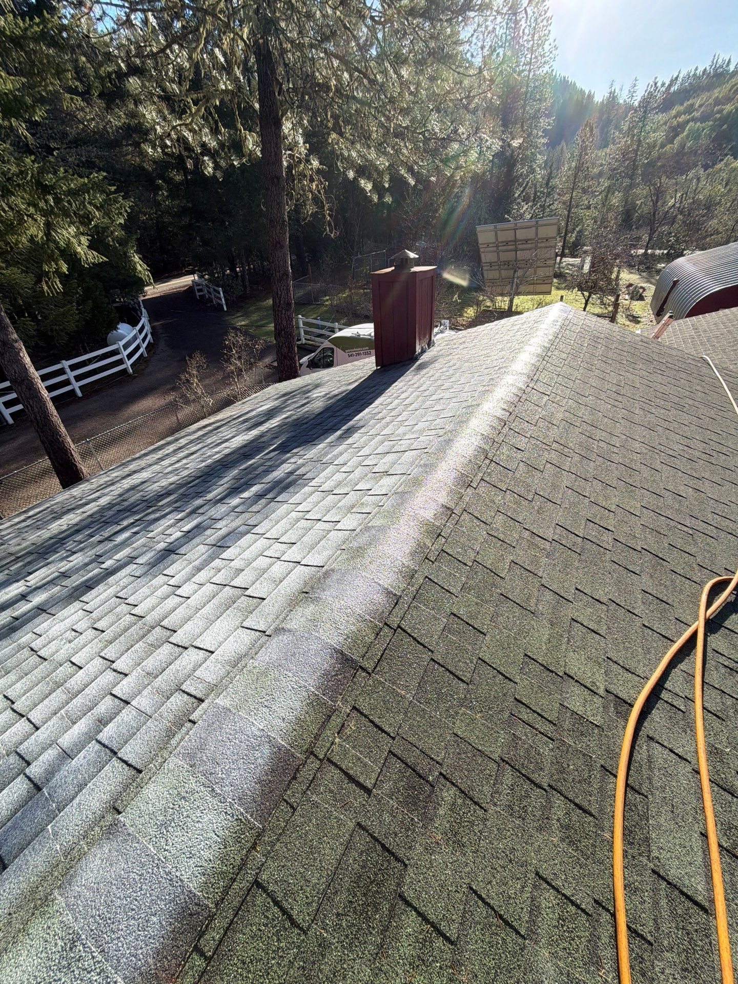Project in Selma by Roof Maxx of Grants Pass