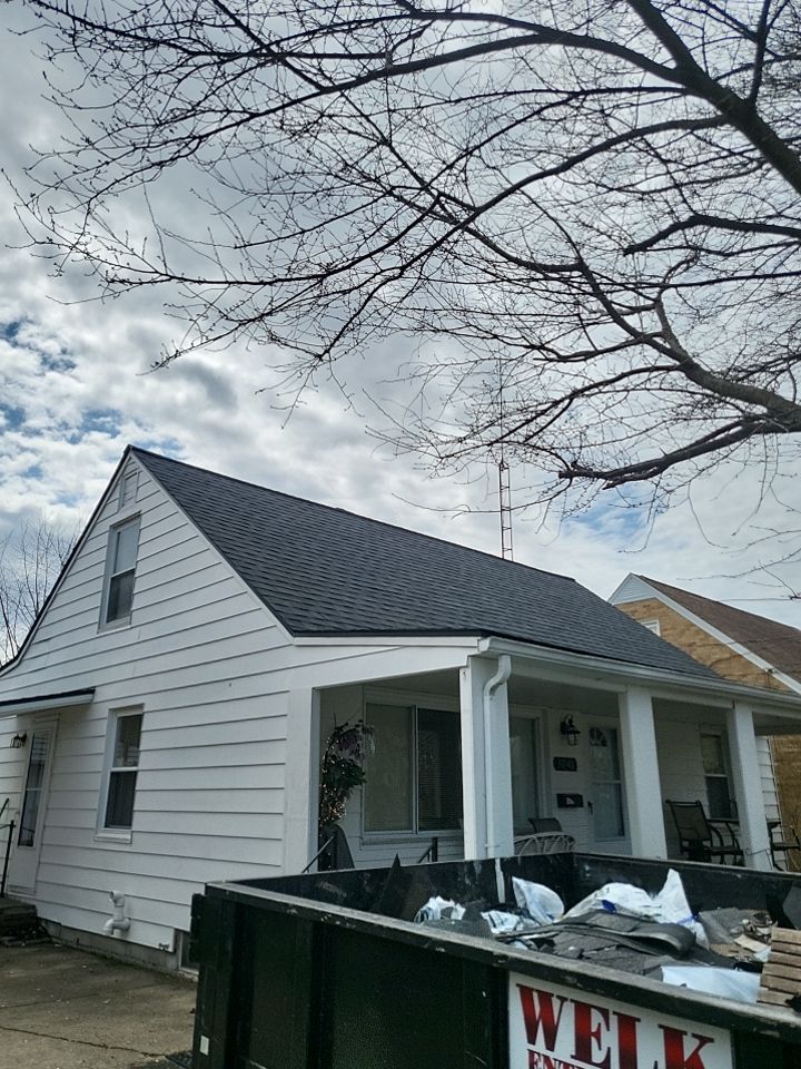 ATLAS PINNACLE COLOR: BLACK SHADOW, DRIP EDGE: BLACK by Eagle Eye Roofing