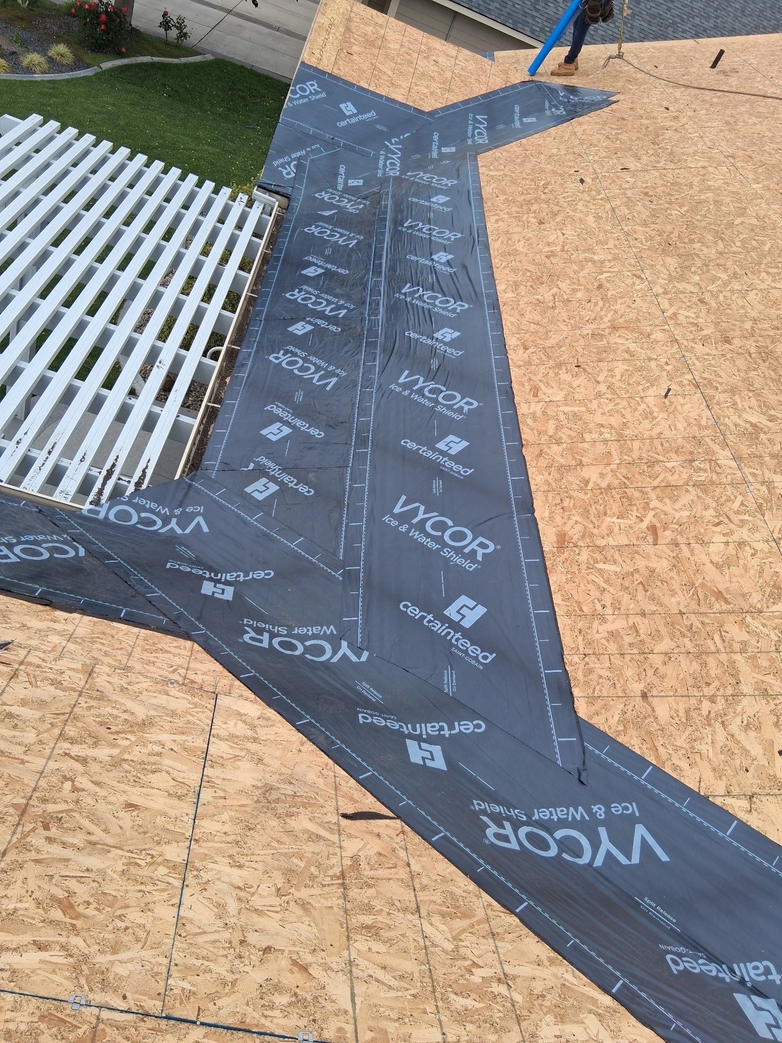 Residential Roofing Installation with CertainTeed Landmark PRO Madrid Ln Pasco, WA by Alpine Roofing